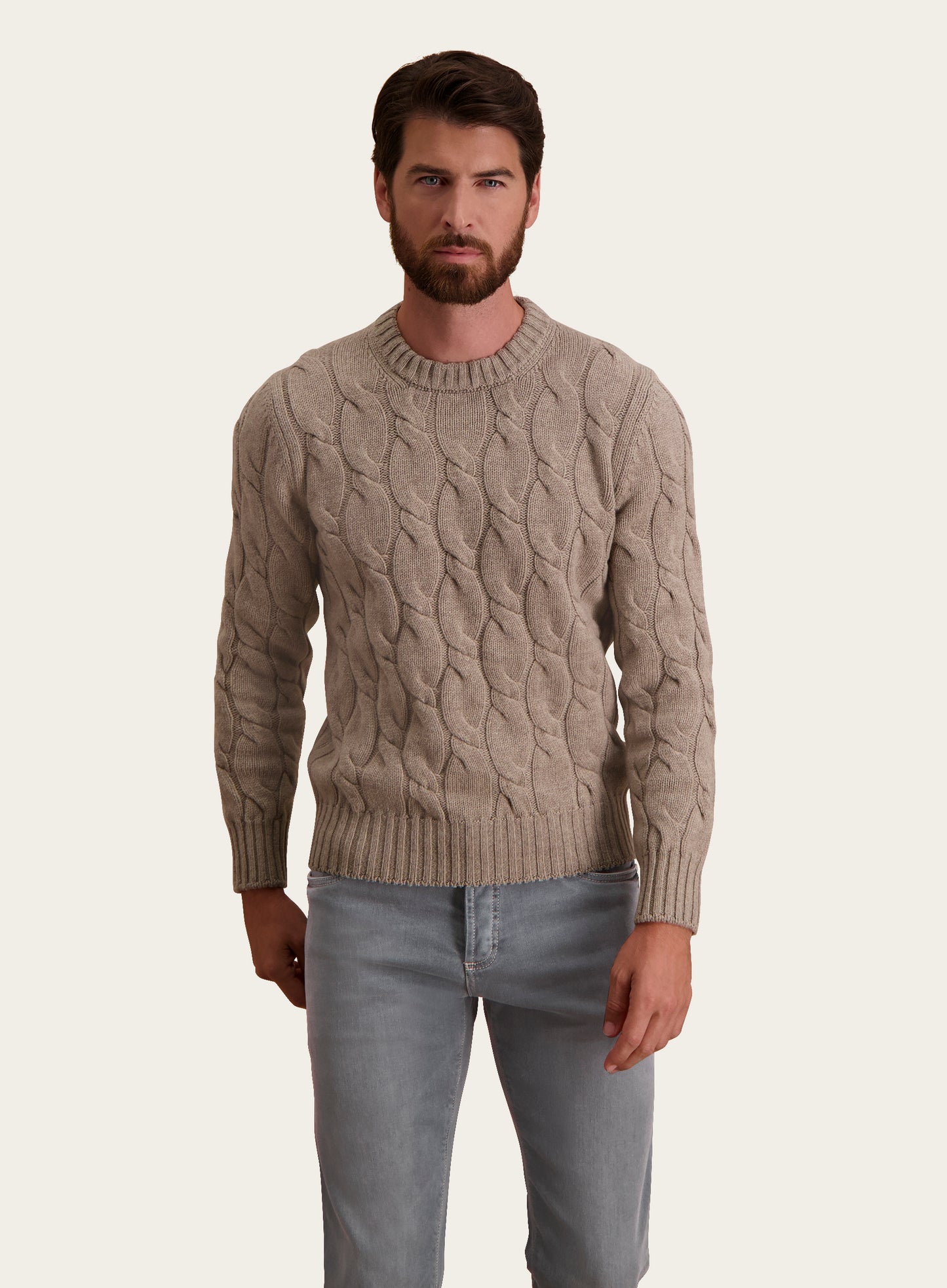 Kabelgebreide ronde hals trui | Beige