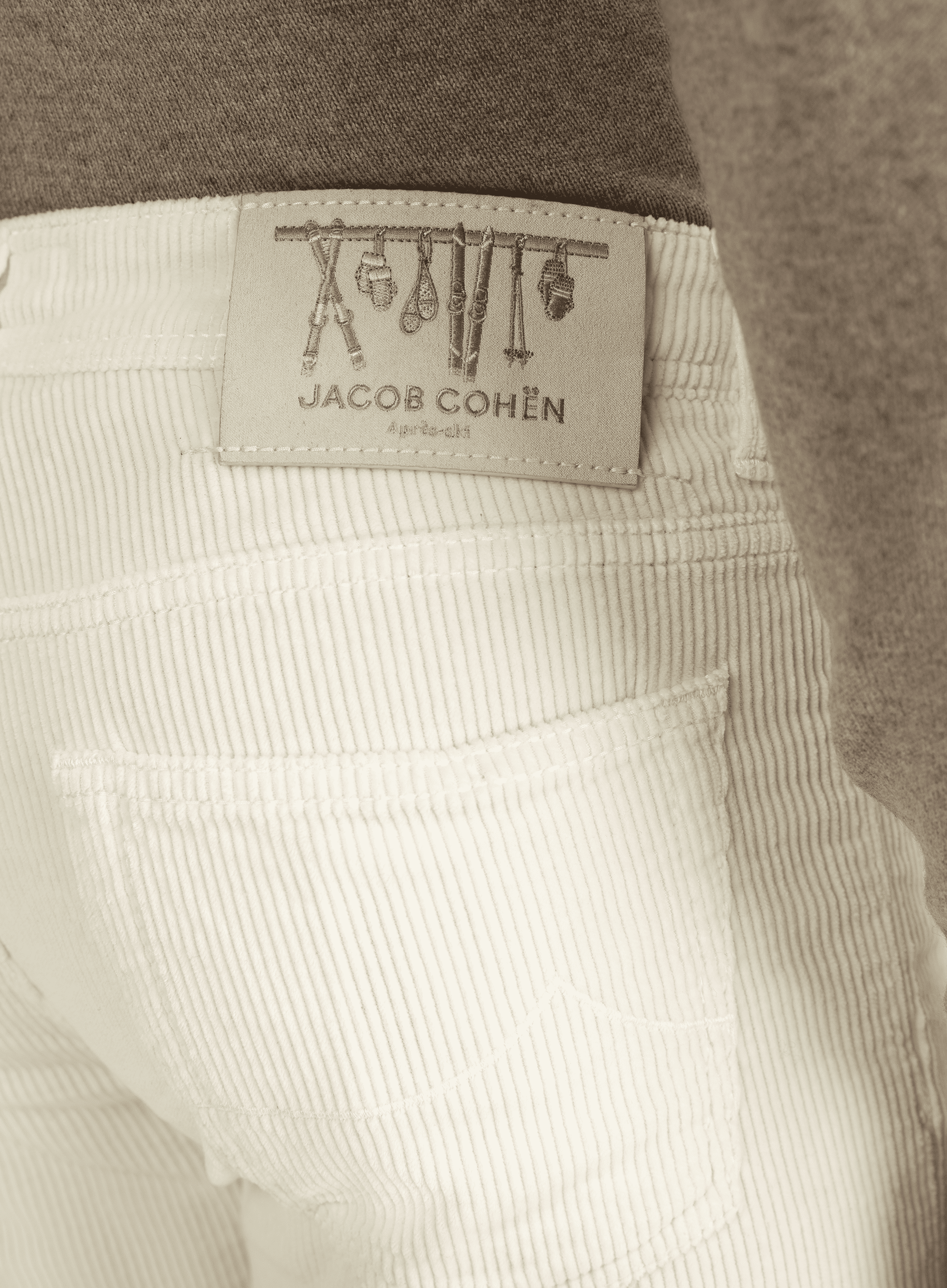 Bard corduroy jeans | FULL_WIDTH | Wit