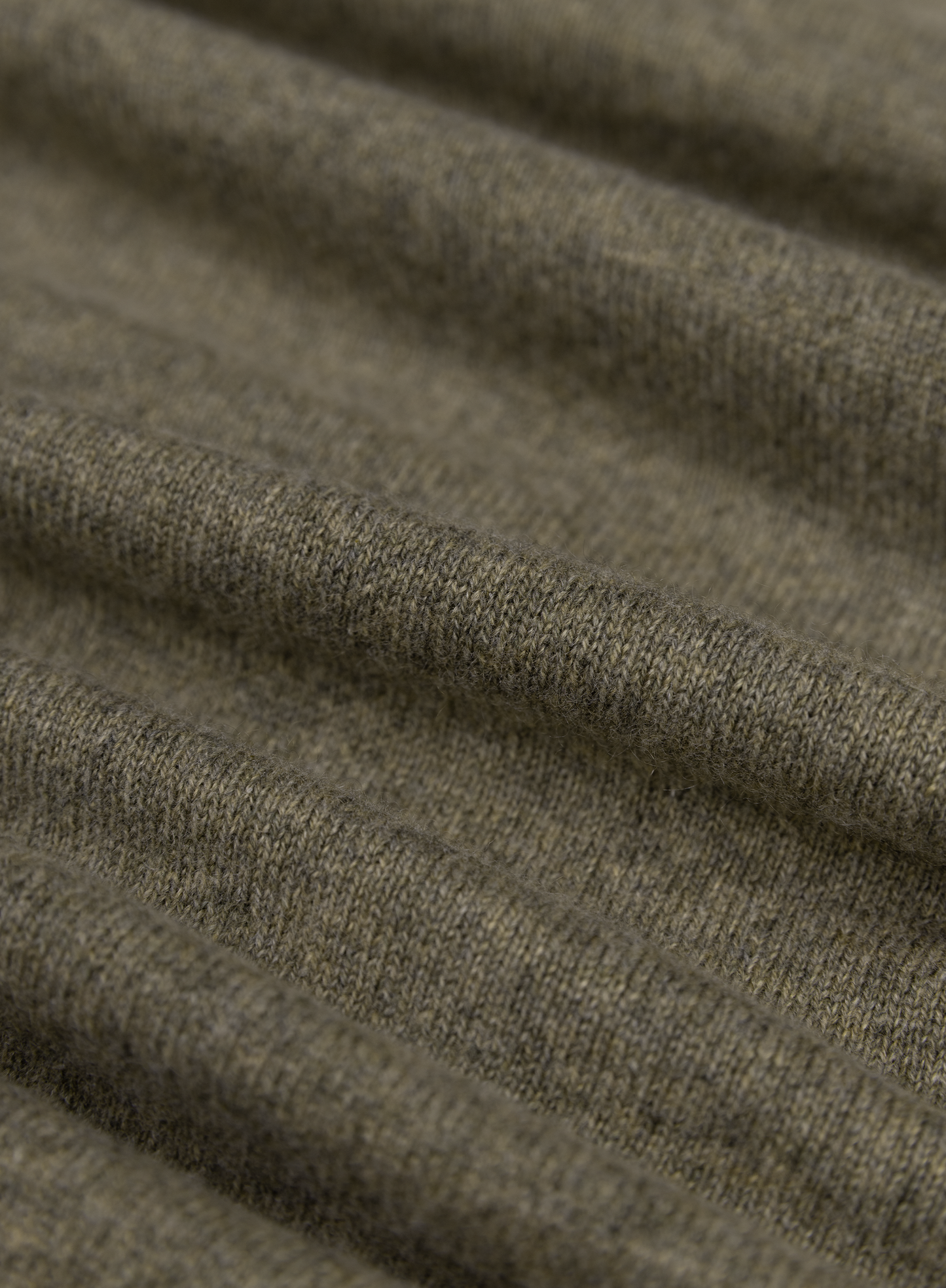 Baby cashmere crewneck | FULL_WIDTH | Bruin