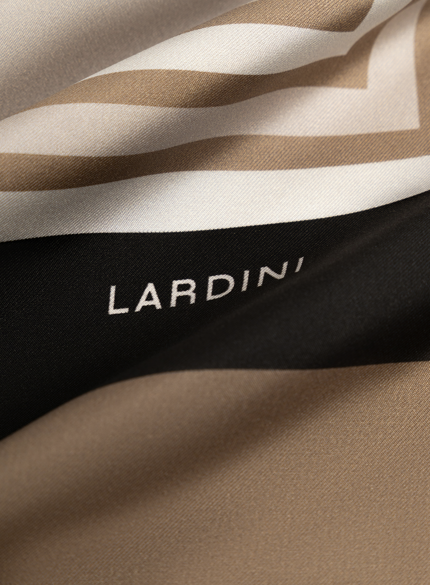 Zijden shawl | FULL_WIDTH | Bruin