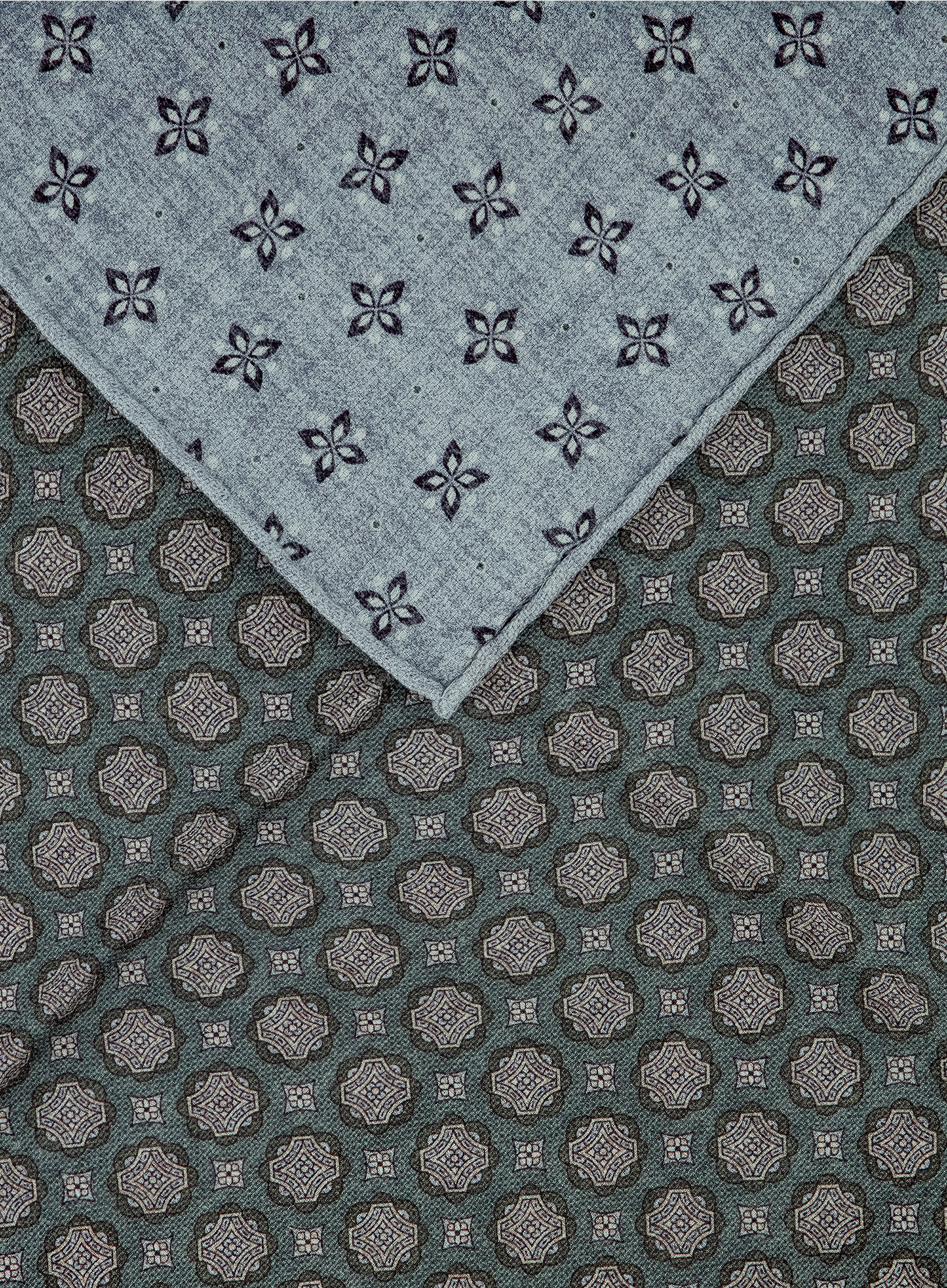 Pochet met print van zijde | FULL_WIDTH | Groen