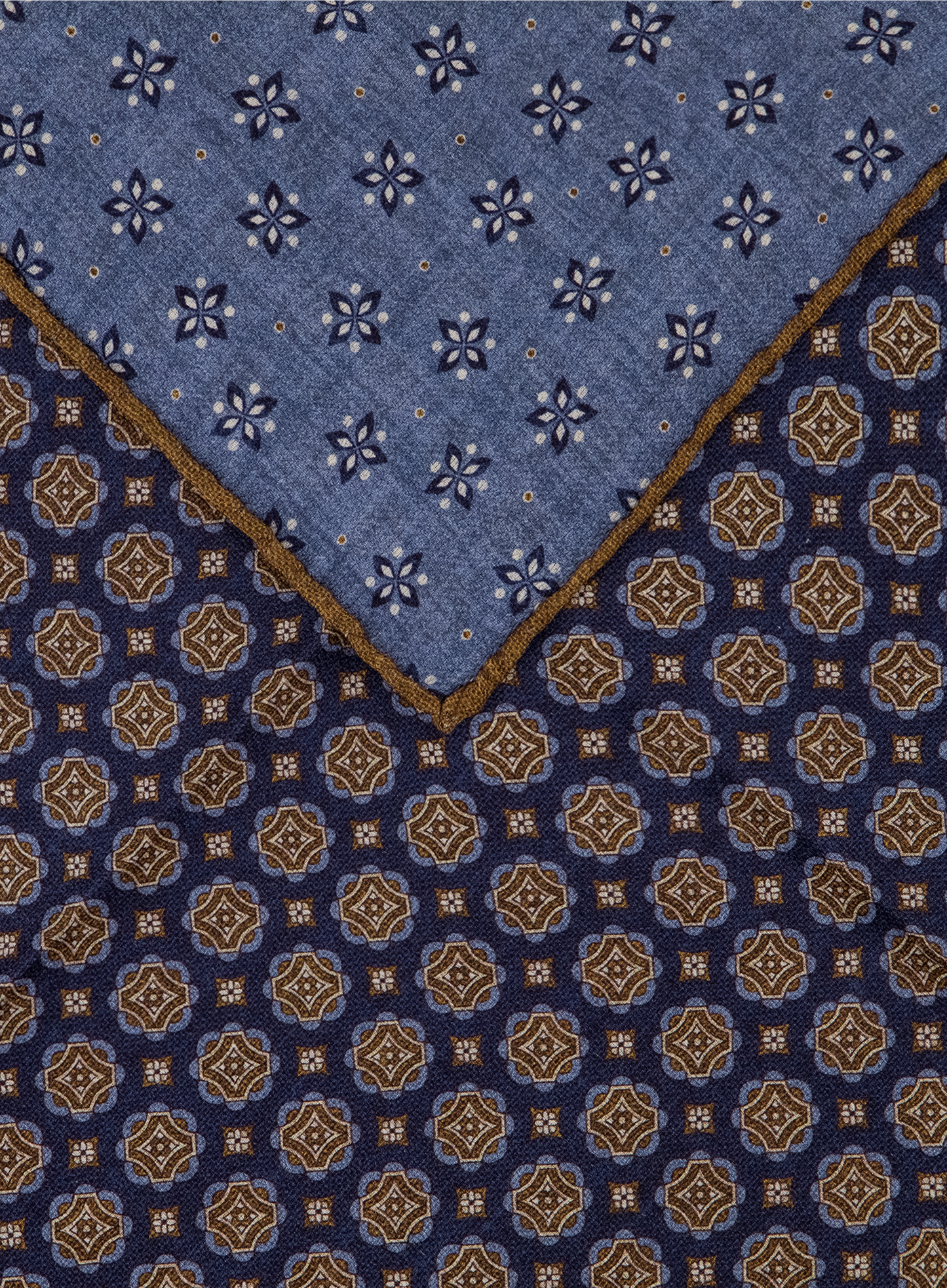 Pochet met print van zijde | FULL_WIDTH | Blauw