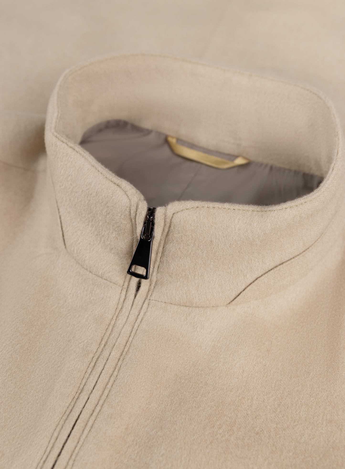 Bodywarmer van kameelhaar | FULL-WIDTH | Beige