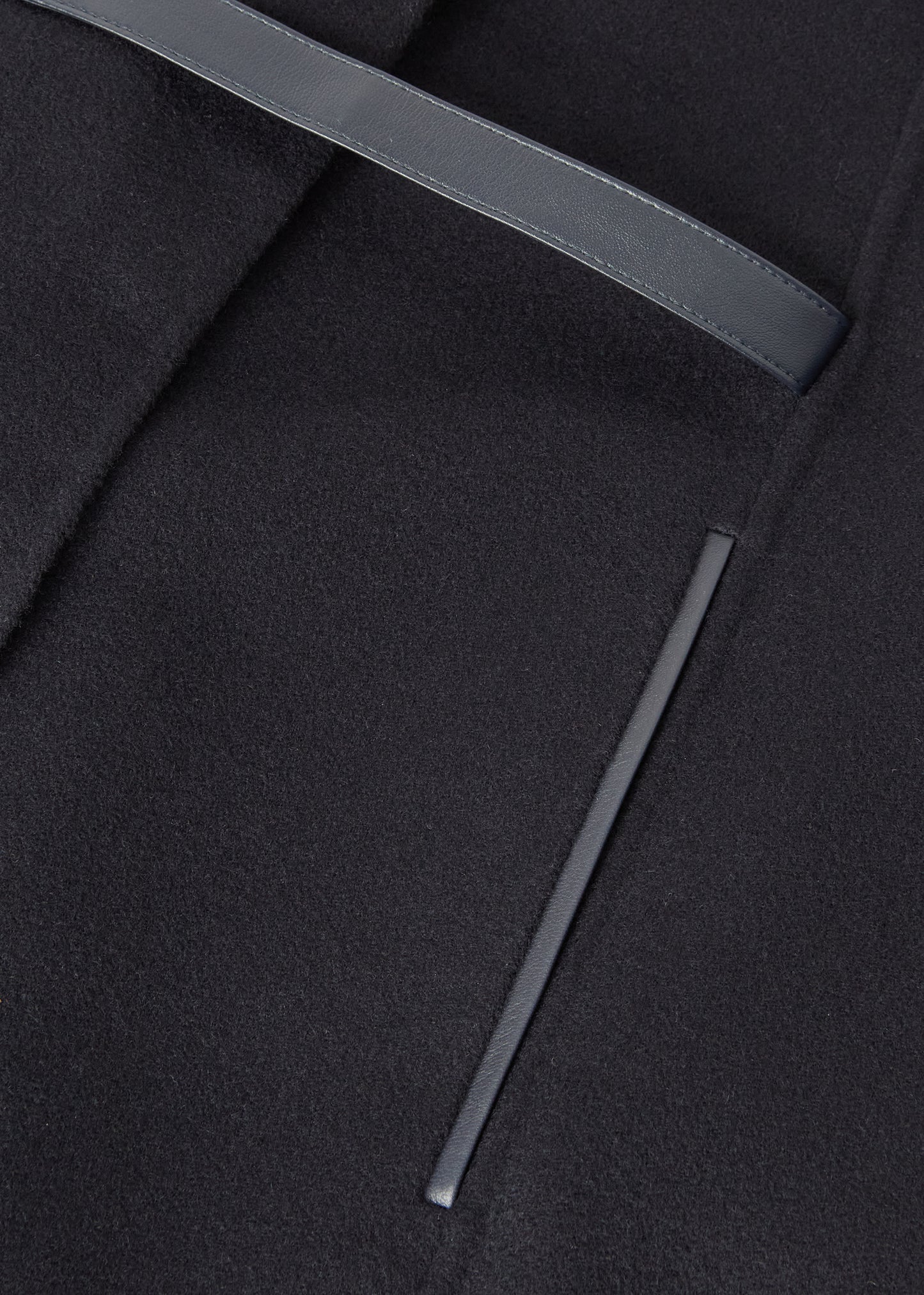 Cashmere Cape | FULL_WIDTH | BLUE NAVY