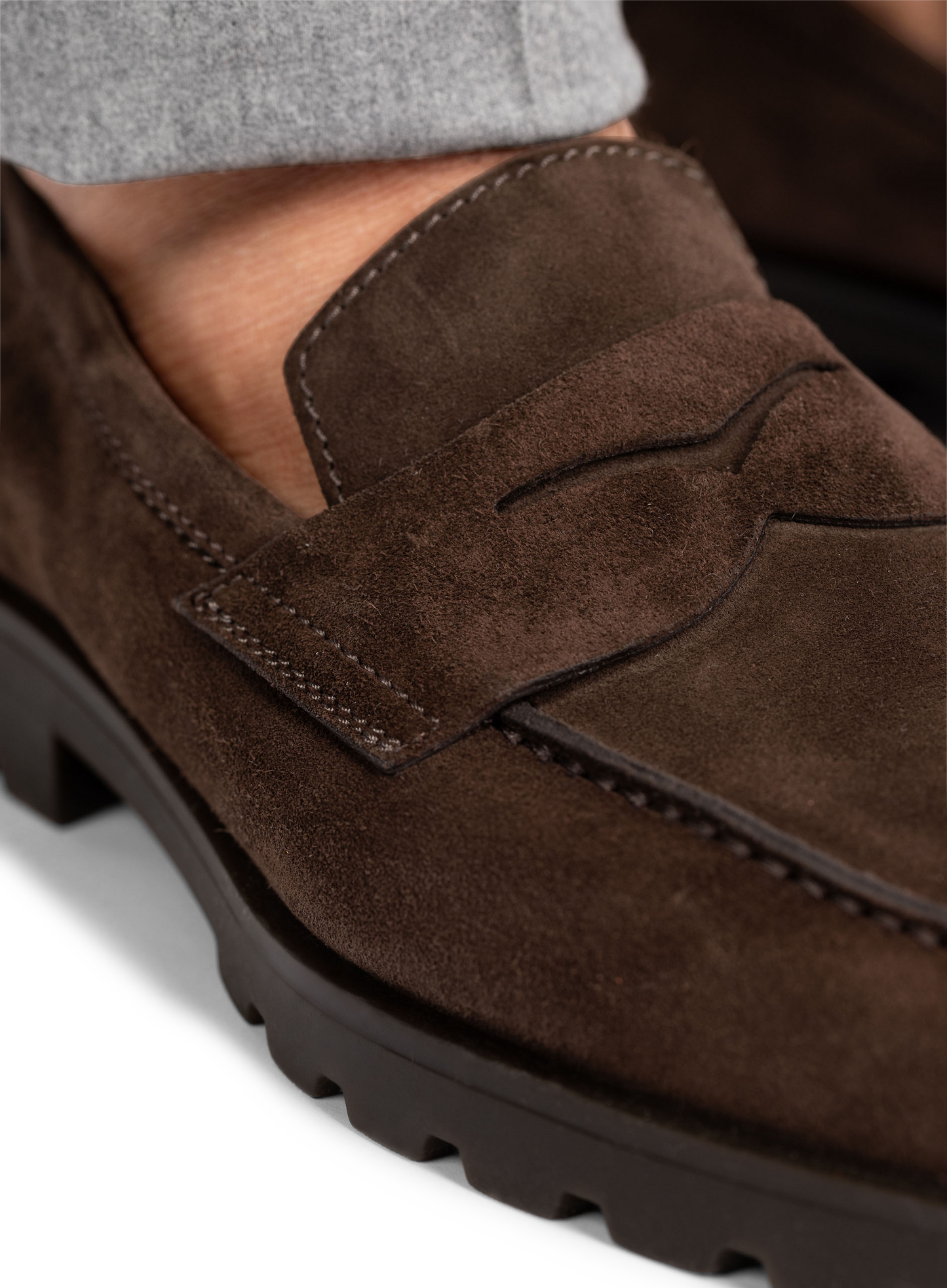 Suède loafers | D.Bruin