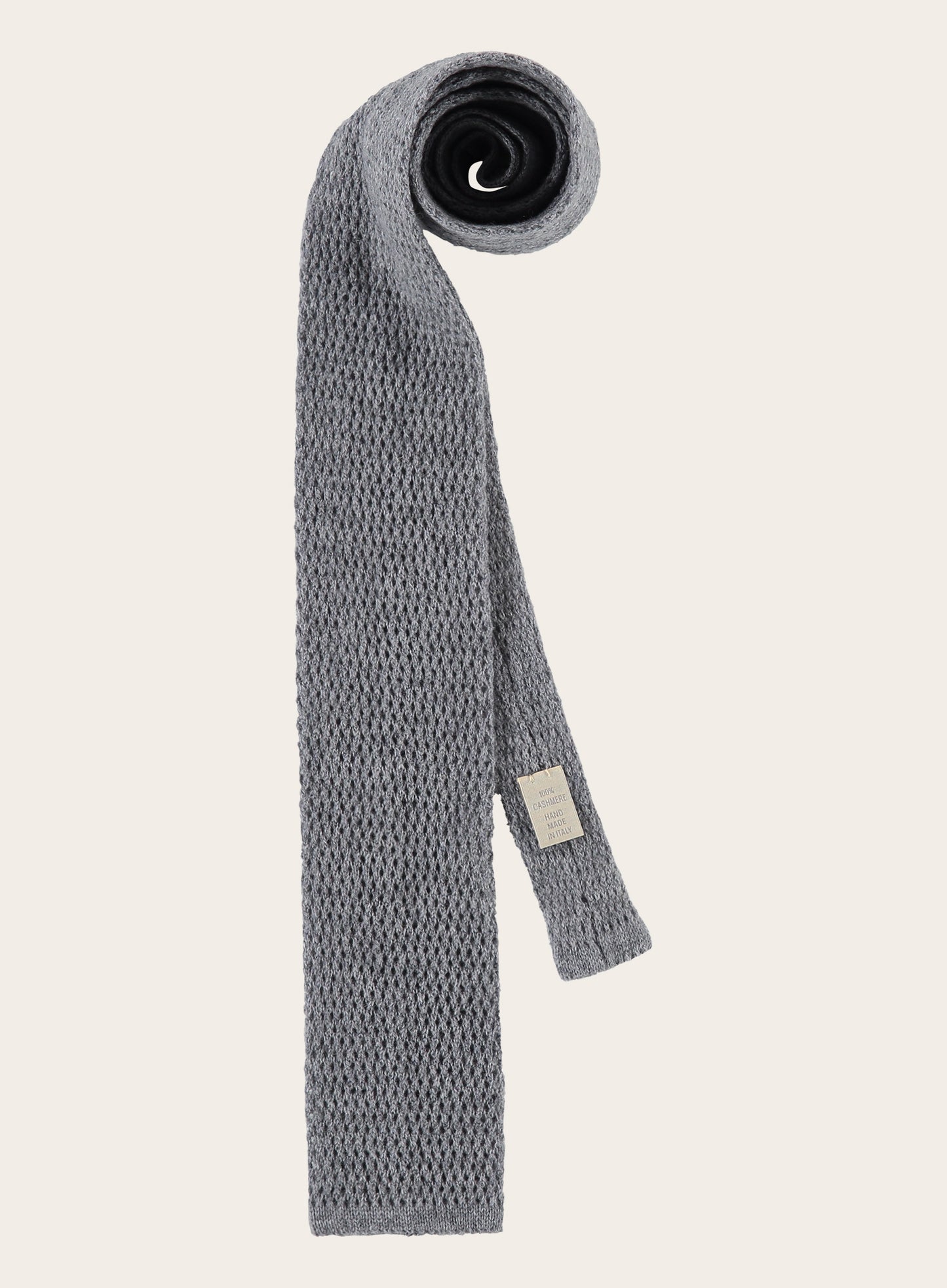 Knitted cashmere tie
