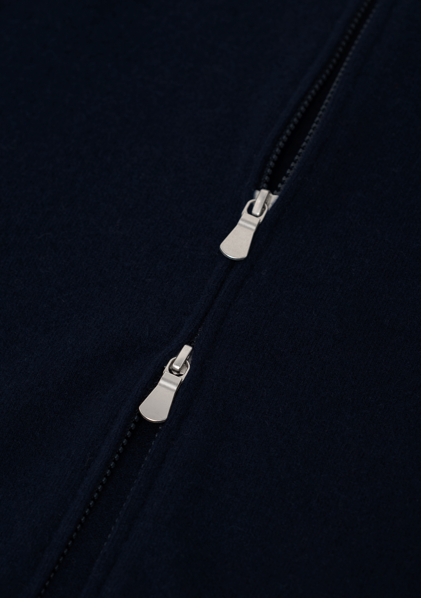 Cashmere ritsvest | FULL_WIDTH | BLUE NAVY