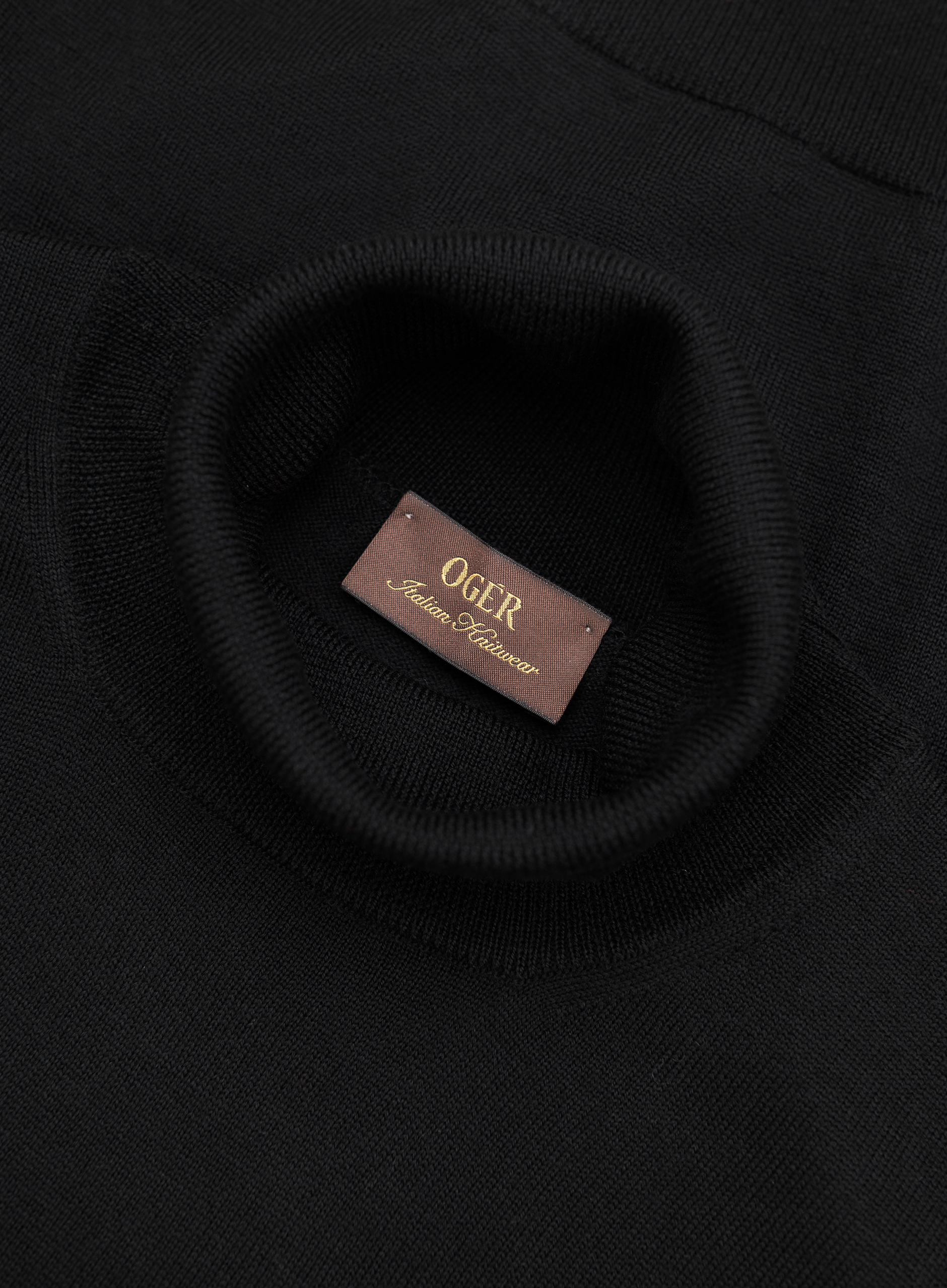 Slim-fit coltrui van wol | FULL_WIDTH | Zwart