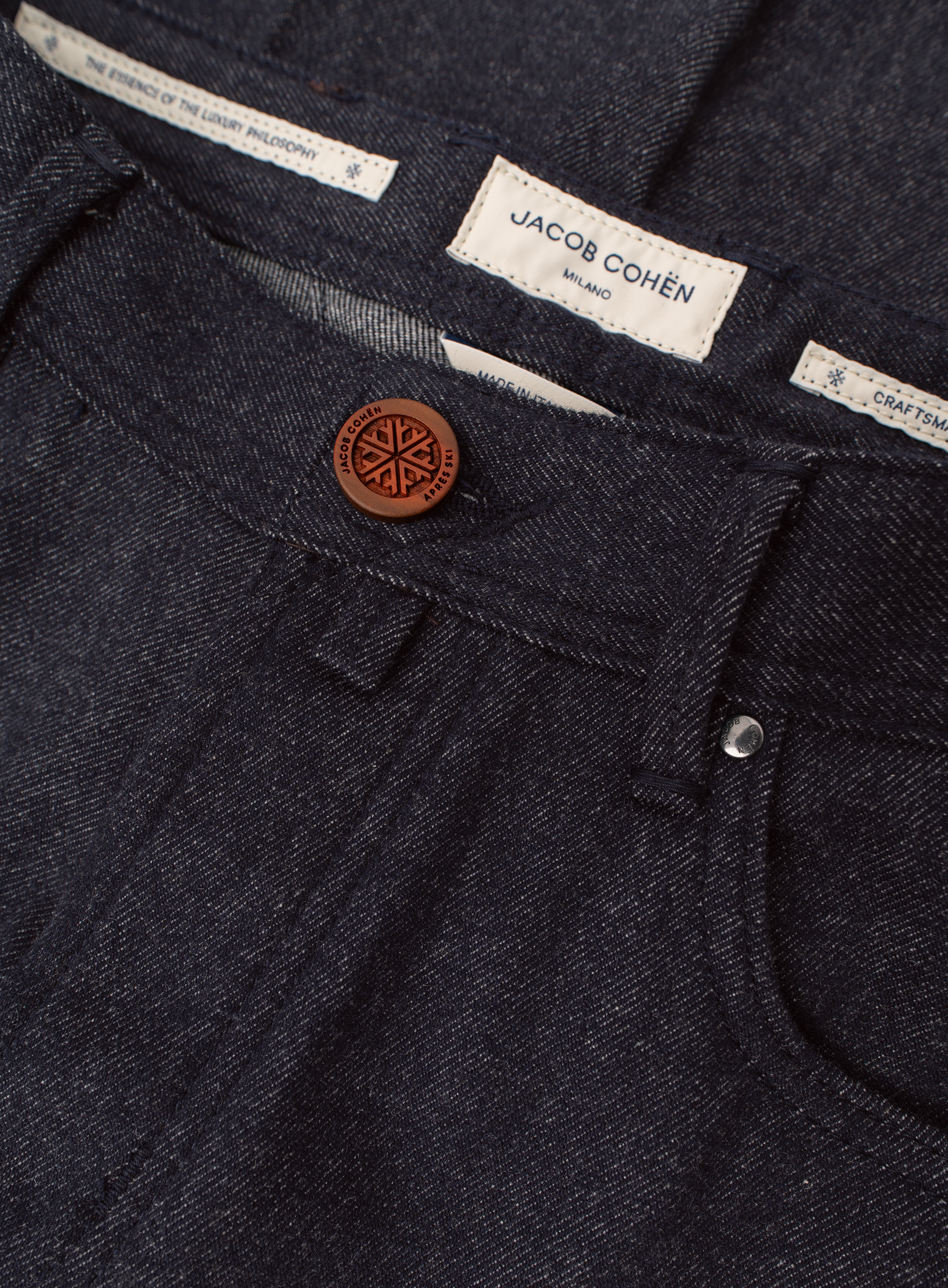 Bard jeans van cashmere | FULL_WIDTH | BLUE NAVY