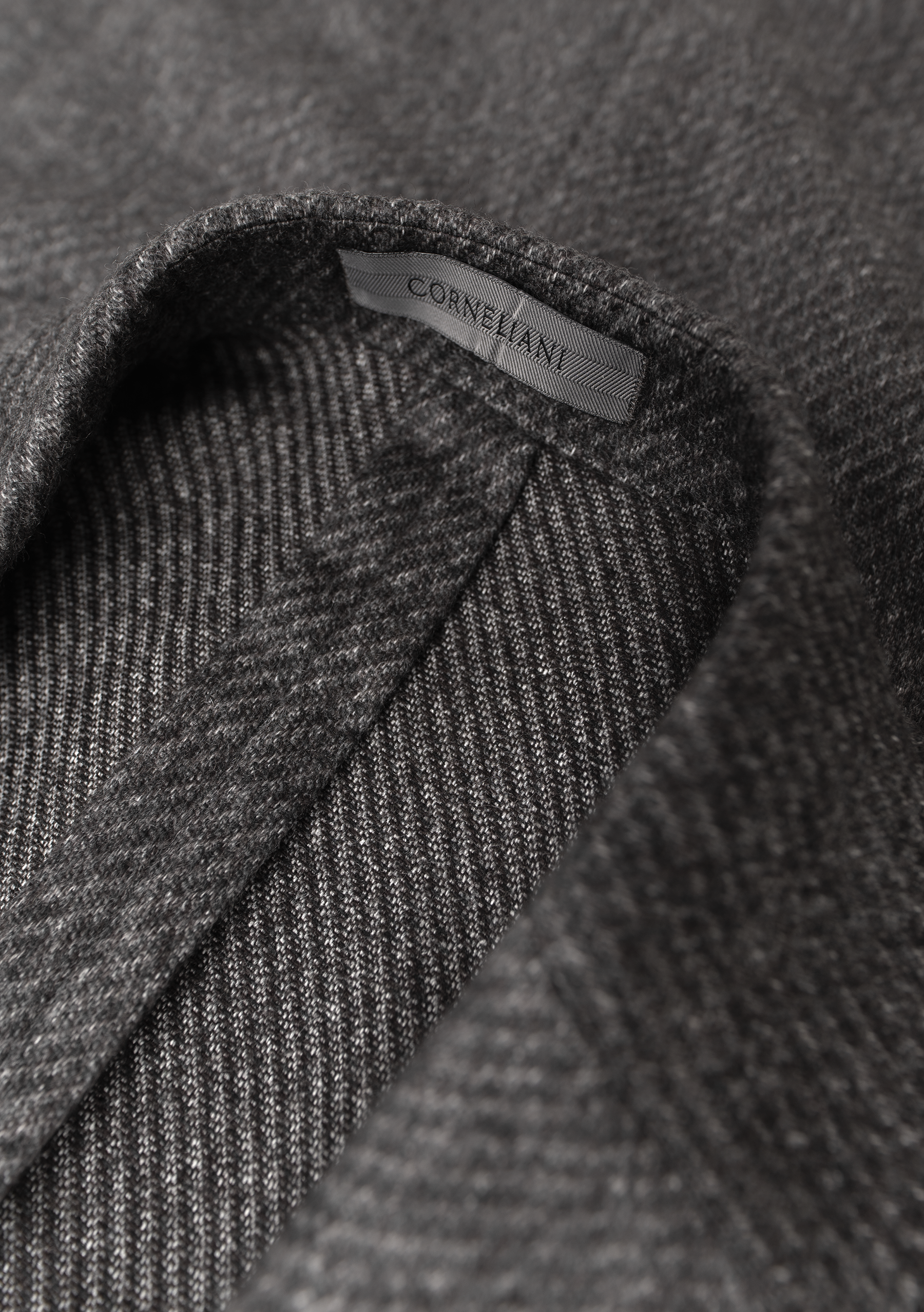 Jasje van zijde en cashmere | FULL_WIDTH | TAUPE