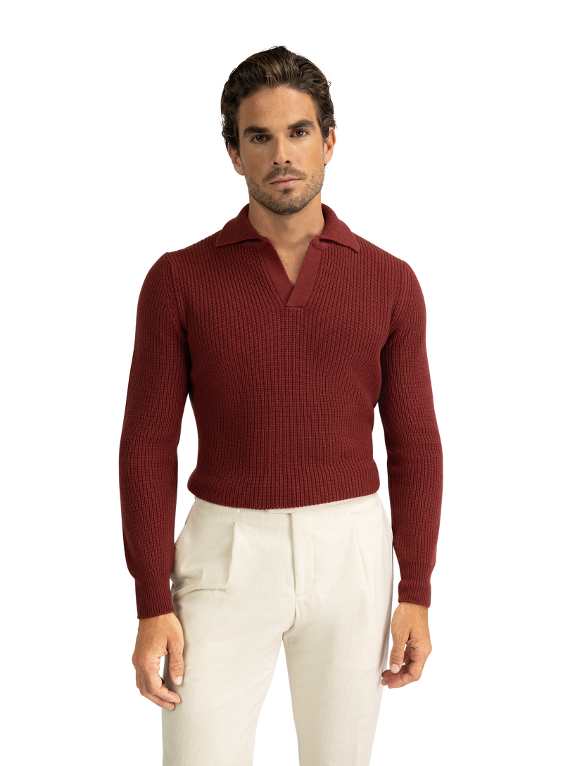 Buttonless polo made of wool
