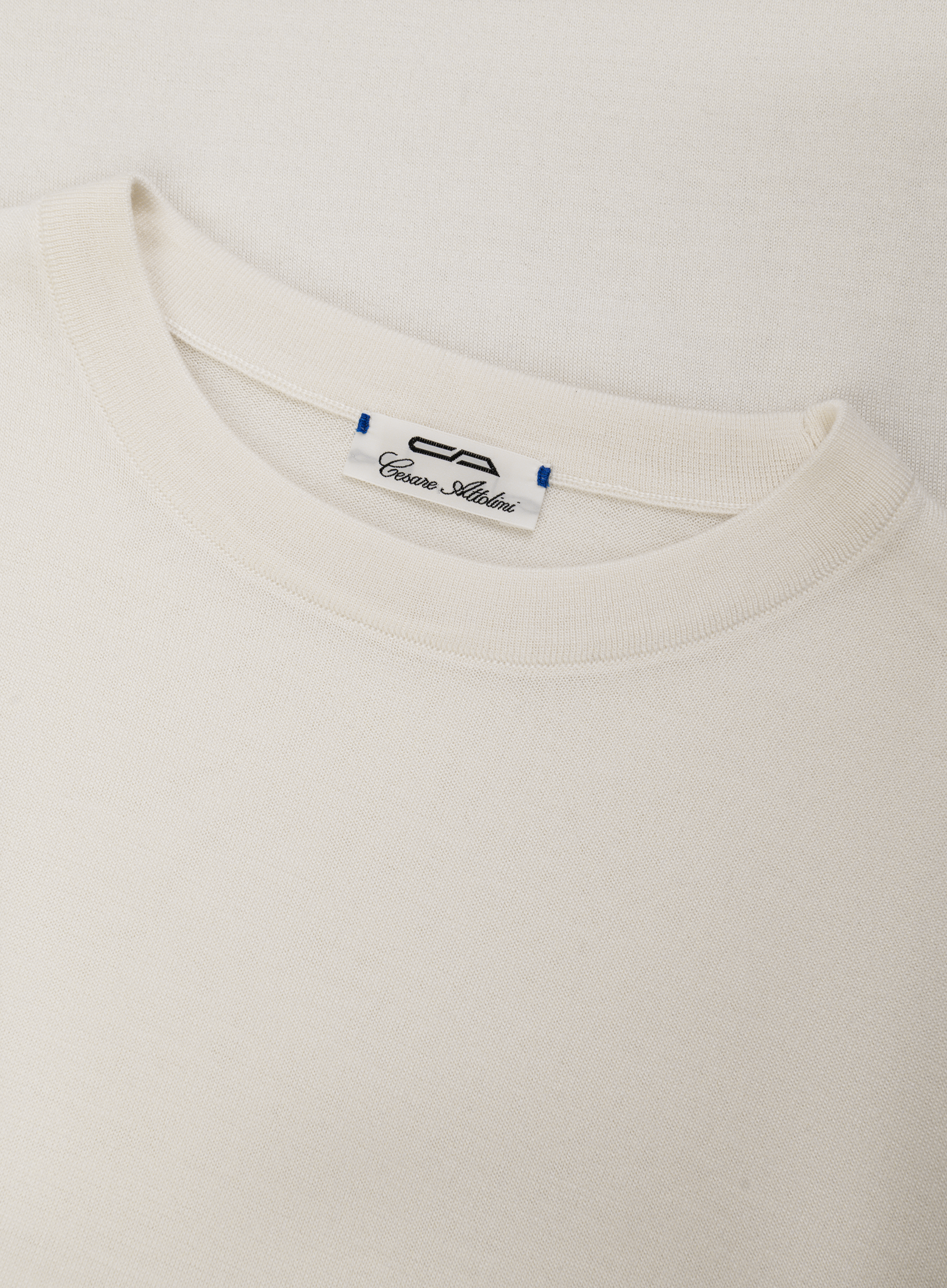 T-shirt van cashmere en zijde | FULL_WIDTH | ROOM-WIT
