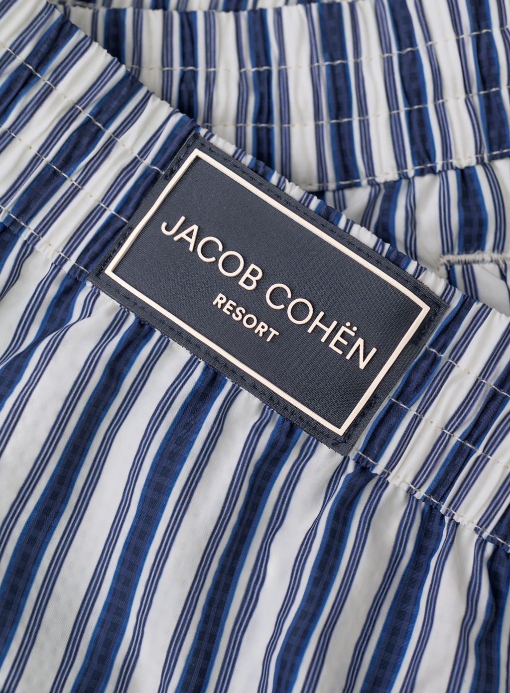 Gestreepte zwemshort van technische seersucker | FULL_WIDTH | Blauw