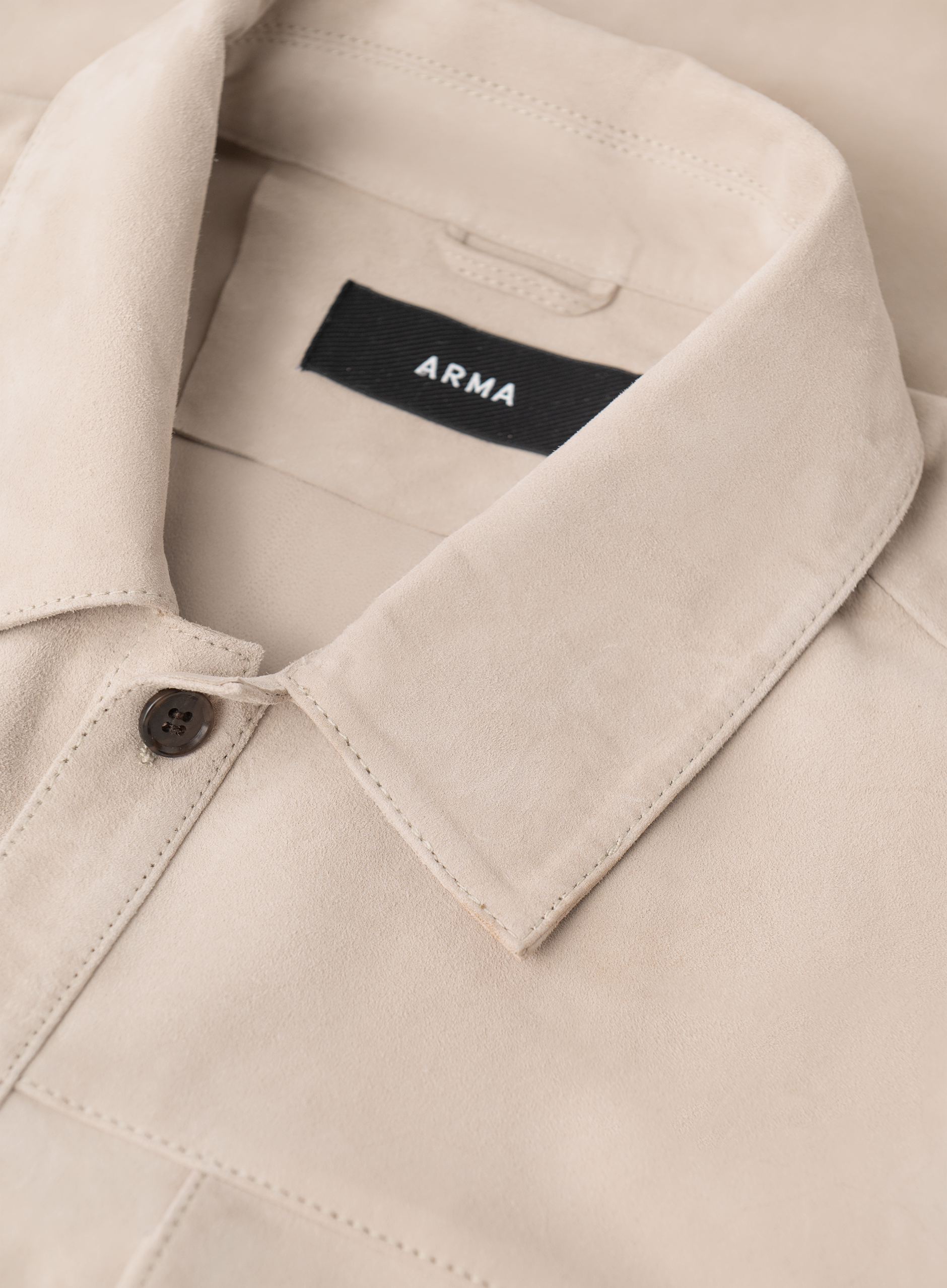Dex overshirt van suėde | L.BEIGE