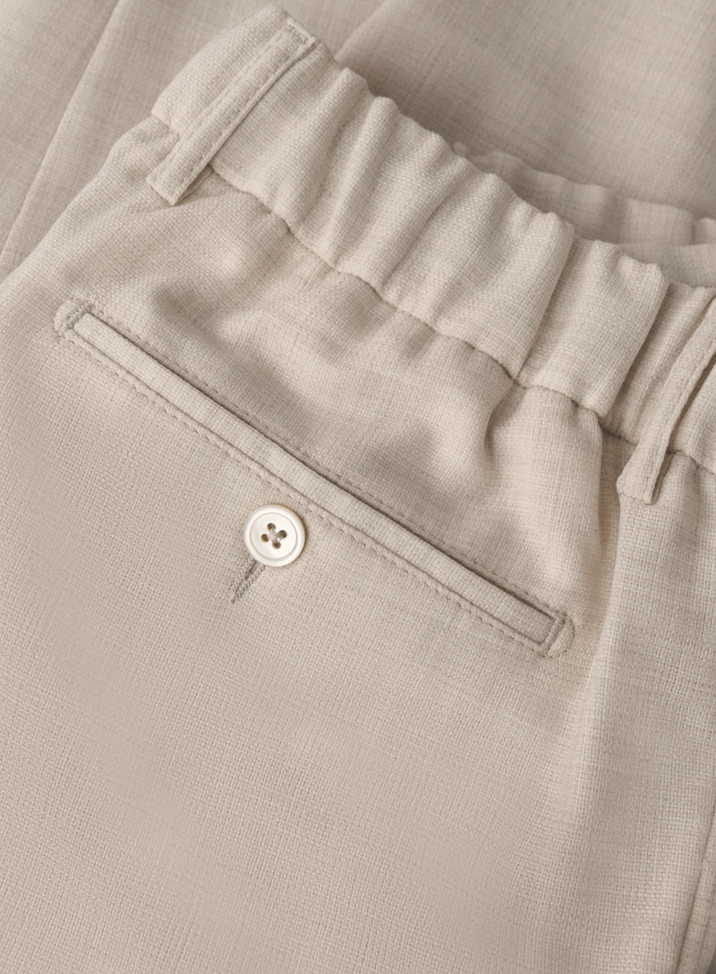 Trousers made of new wool