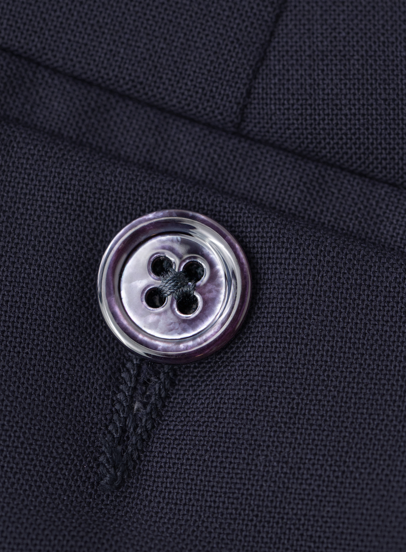 Trousers made of new wool
