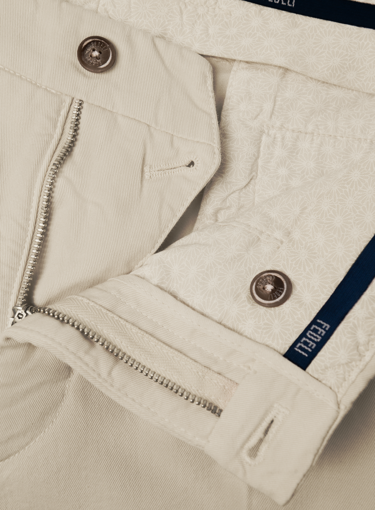 Bermuda van katoen | FULL_WIDTH | Beige