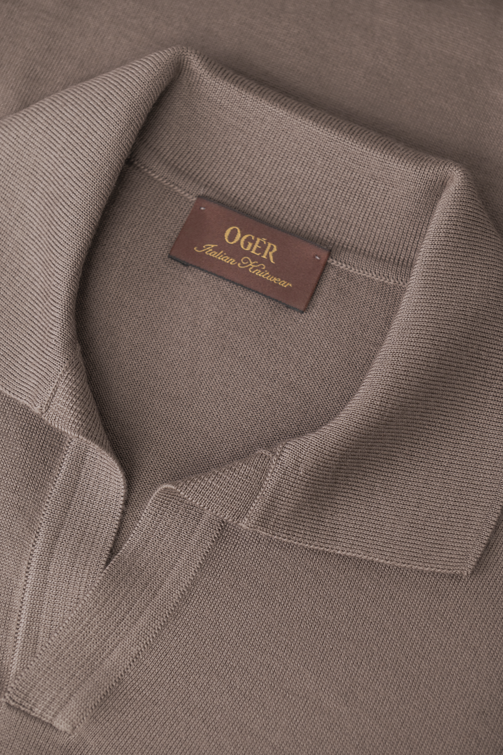 Buttonless polo van scheerwol | FULL_WIDTH | TAUPE