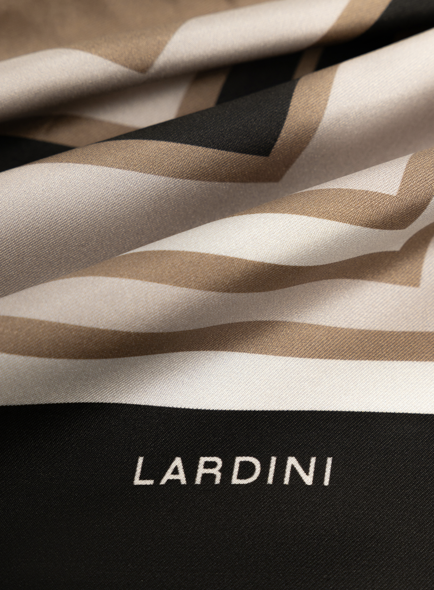 Zijden shawl | FULL_WIDTH | Bruin