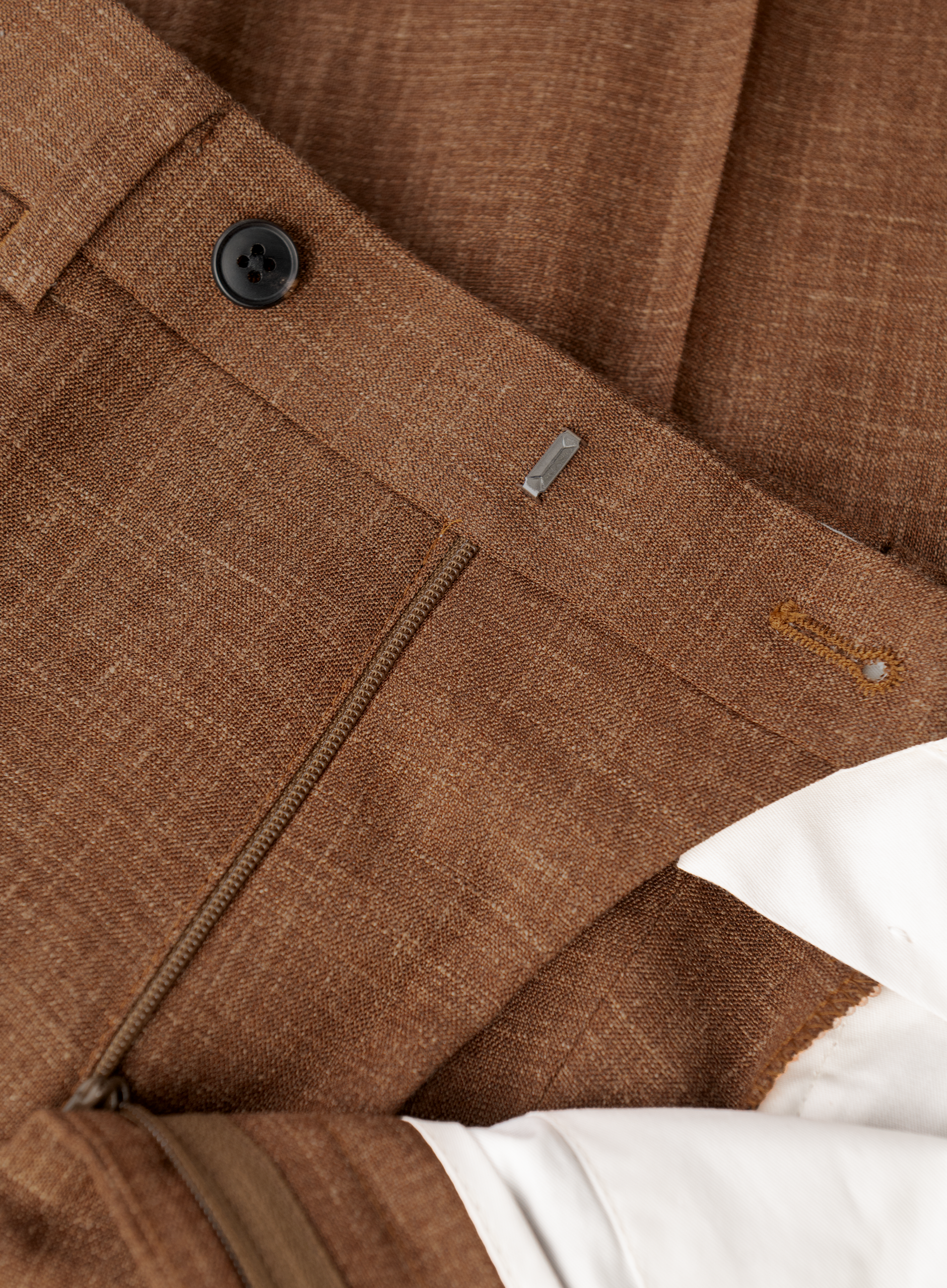 Pak van wol, zijde en linnen | Bruin
