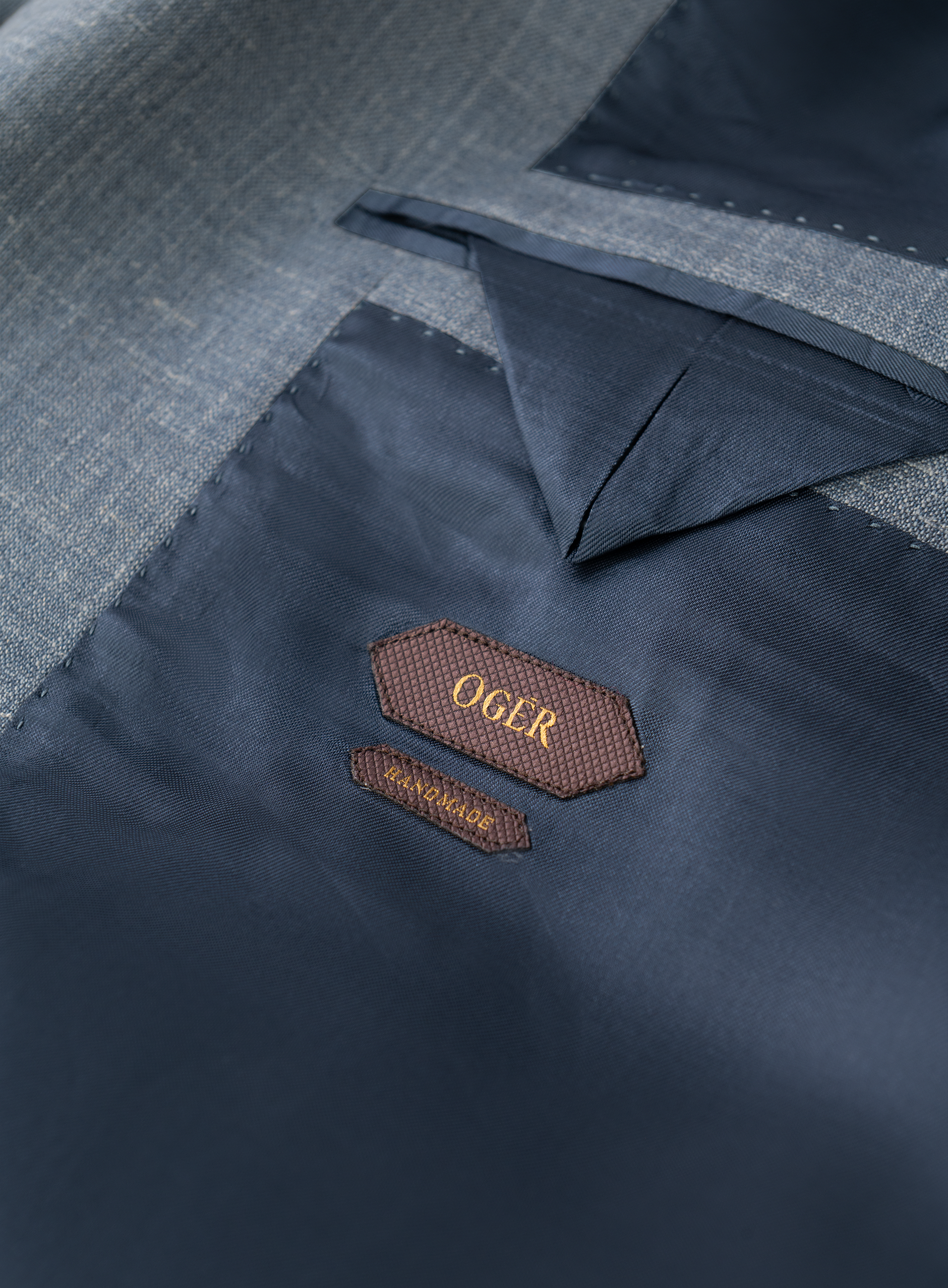 Pak van wol, zijde en linnen | L.Blauw