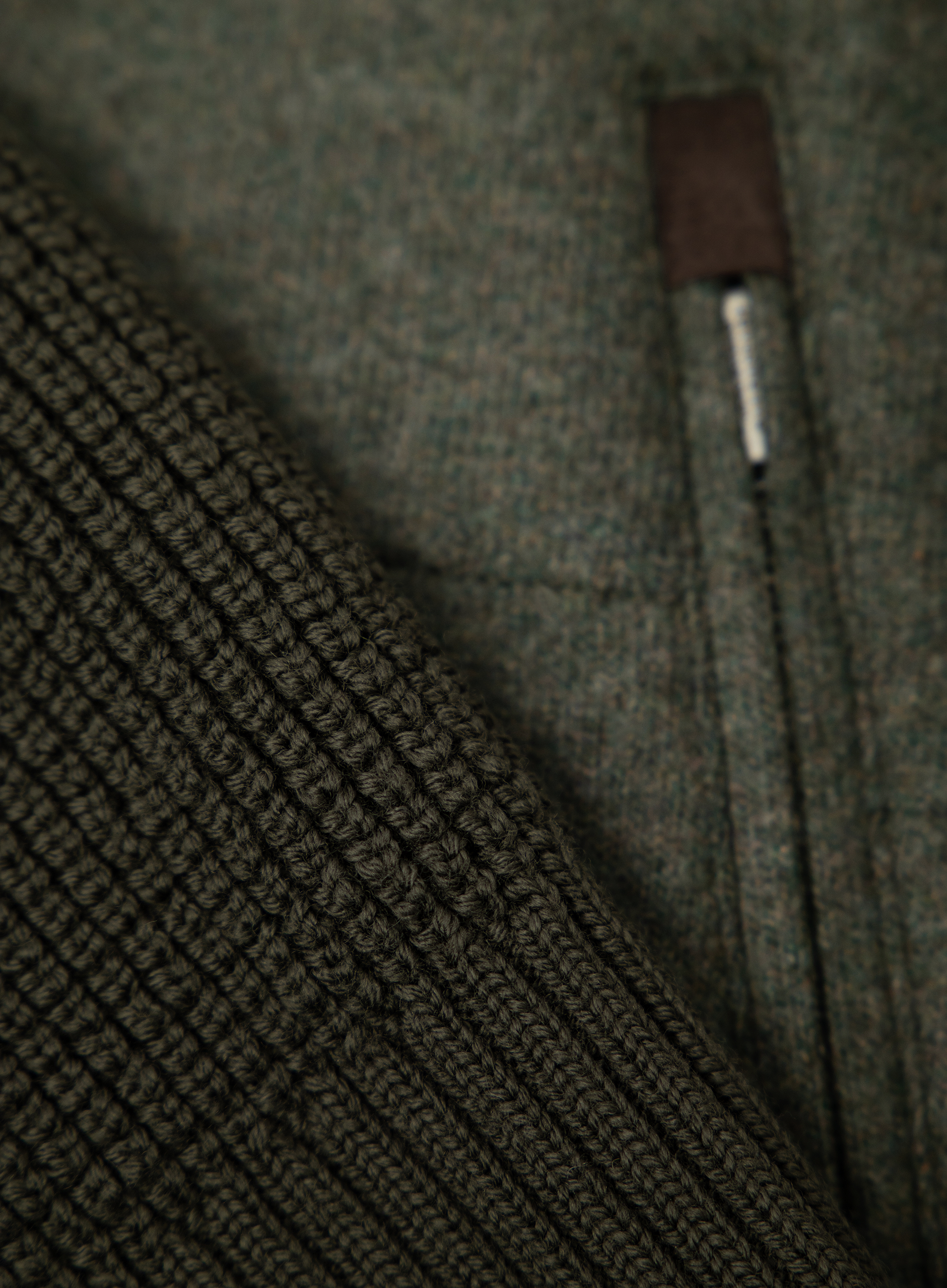 Gebreid jack van cashmere met opstaande kraag | FULL_WIDTH | Groen