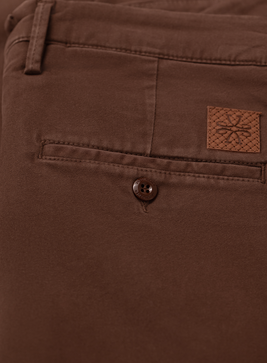 Bobby chino in katoen stretch | FULL_WIDTH | Licht Bruin