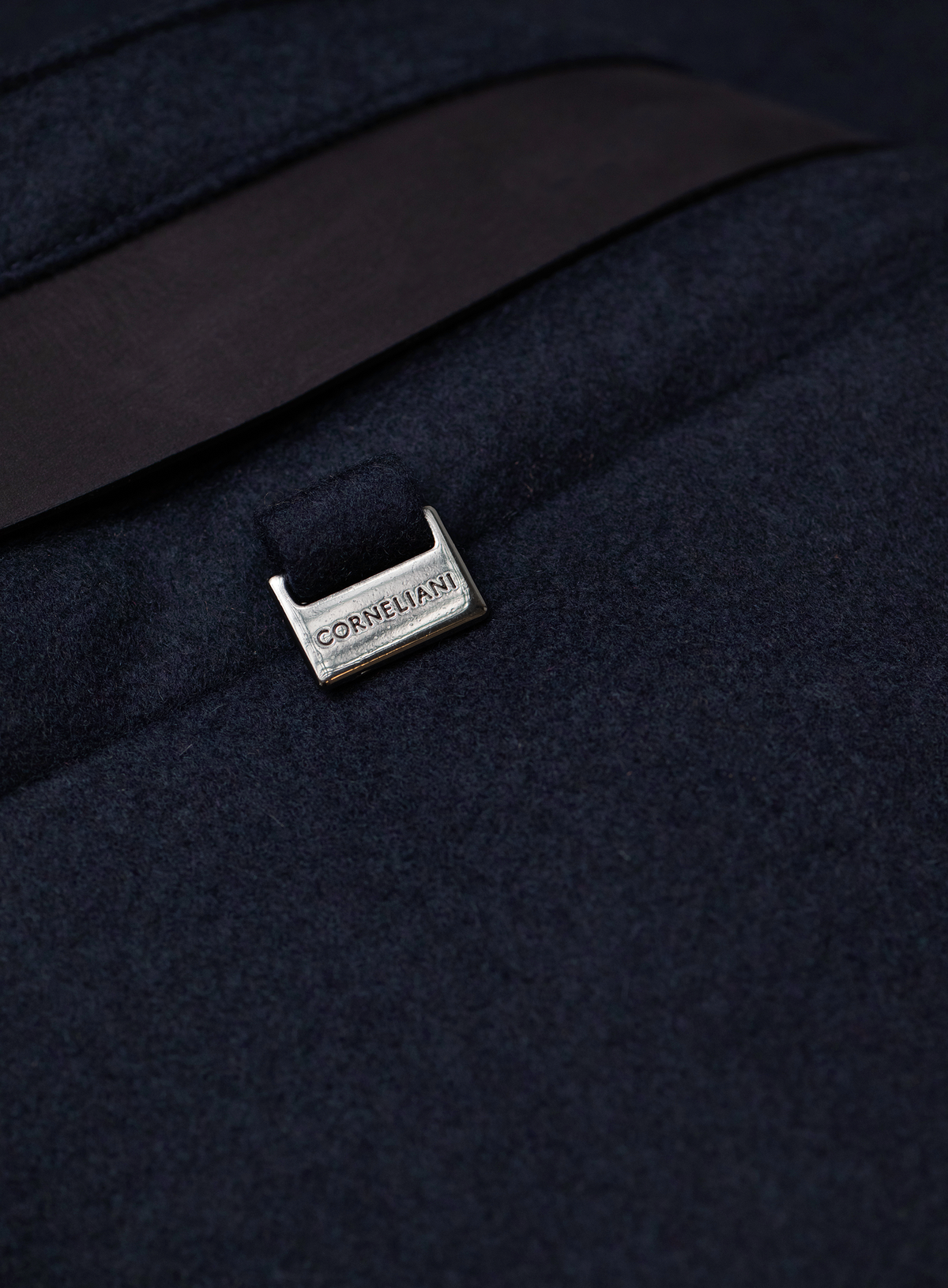 Jack in cashmere | FULL_WIDTH | BLUE NAVY 