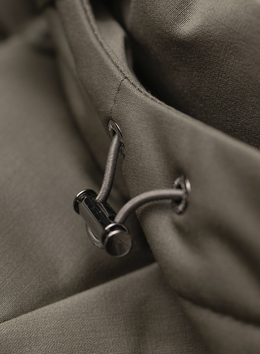 Bodywarmer in wol en technische stof | FULL_WIDTH | Groen