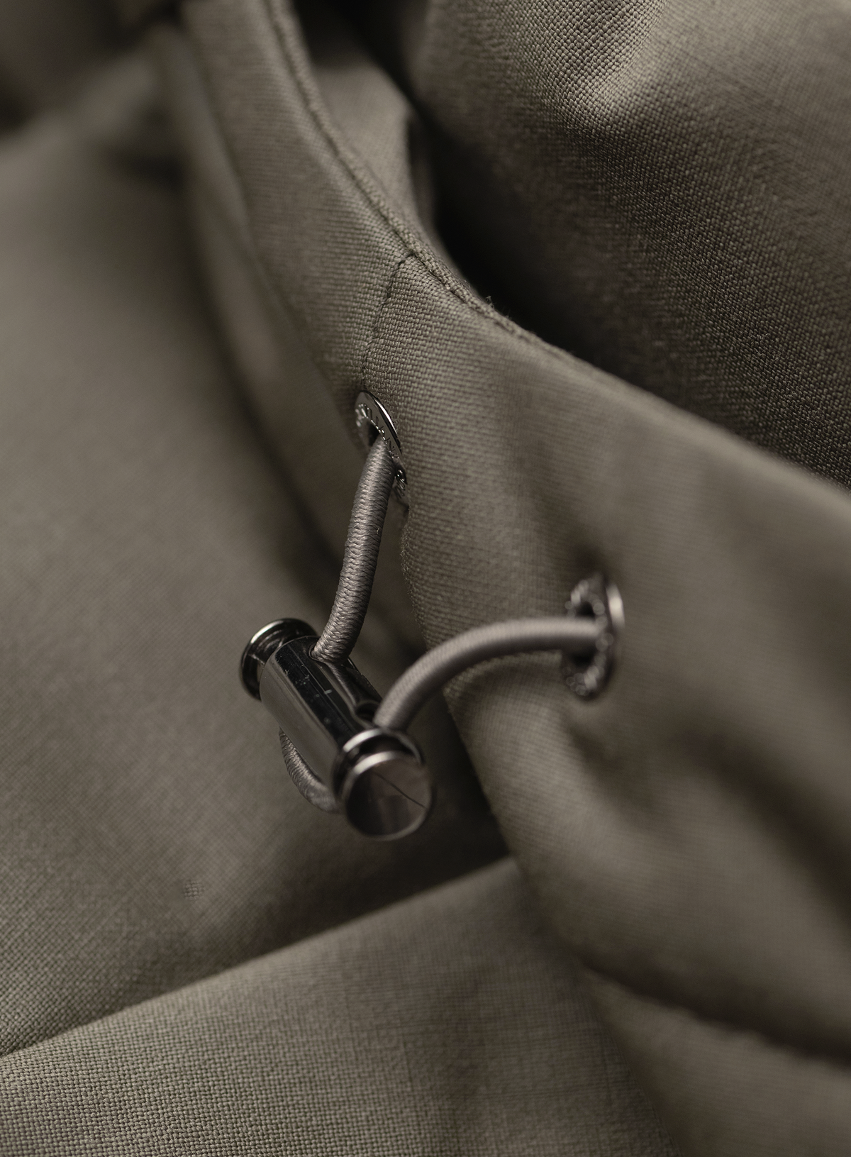Bodywarmer in wol en technische stof | FULL_WIDTH | Groen