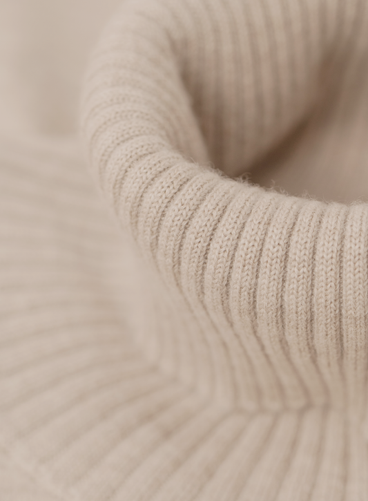 Fine-knit Duvet Cashmere turtleneck