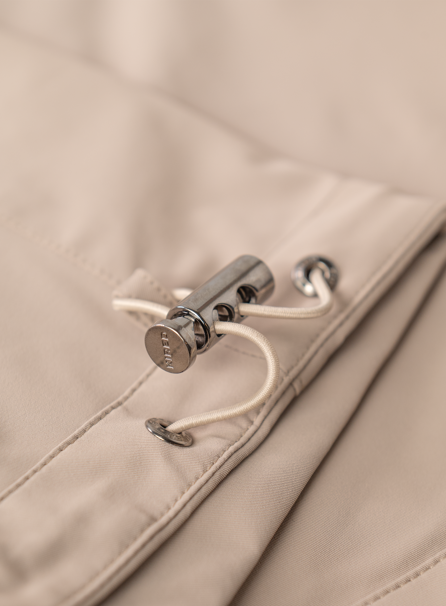 Bodywarmer met opstaande kraag | TAUPE