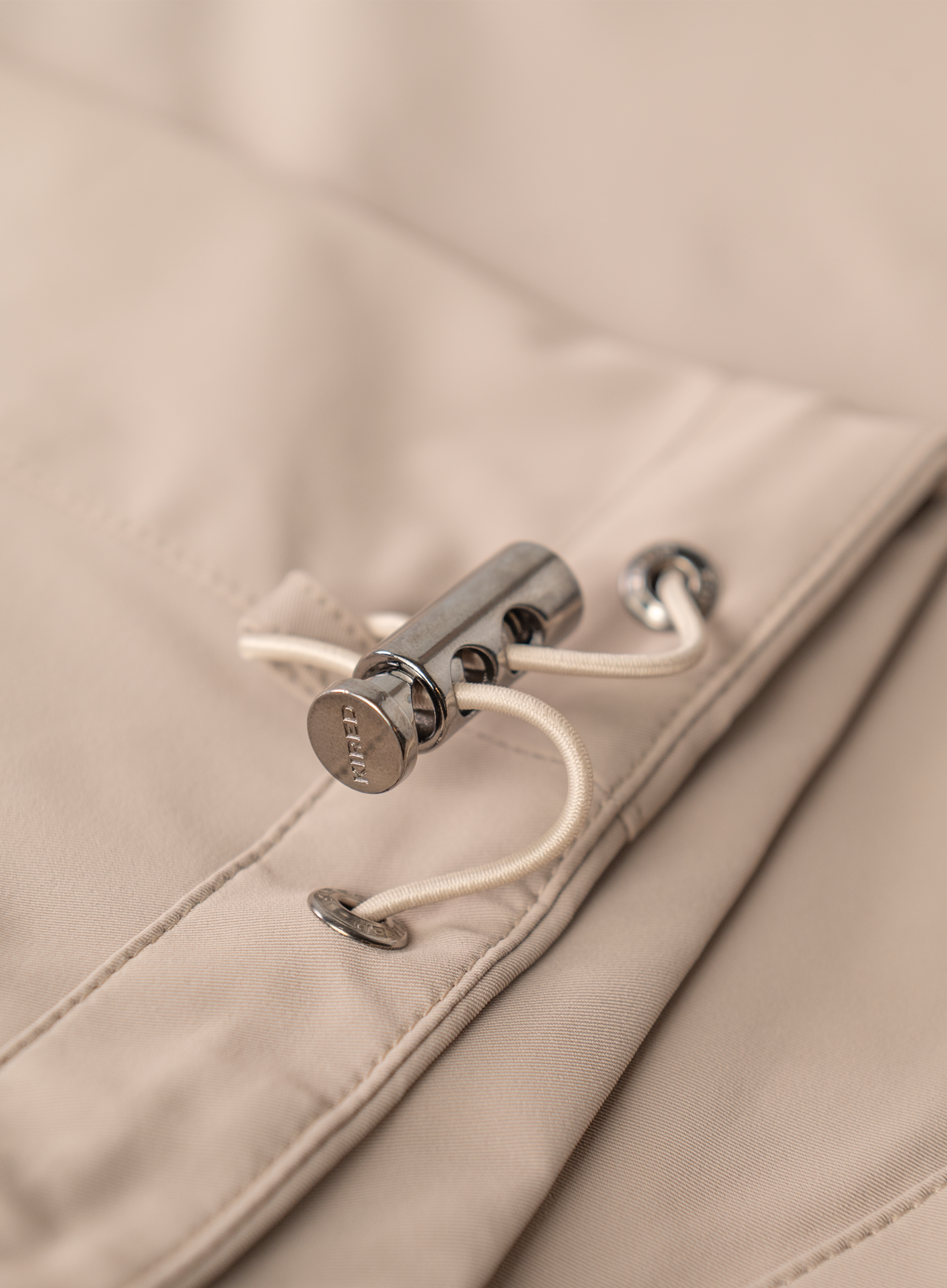 Bodywarmer met opstaande kraag | TAUPE