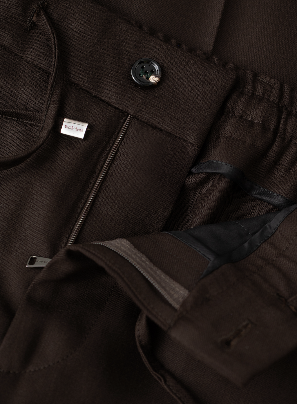Jog pantalon in technische stof | FULL_WIDTH | D.Bruin