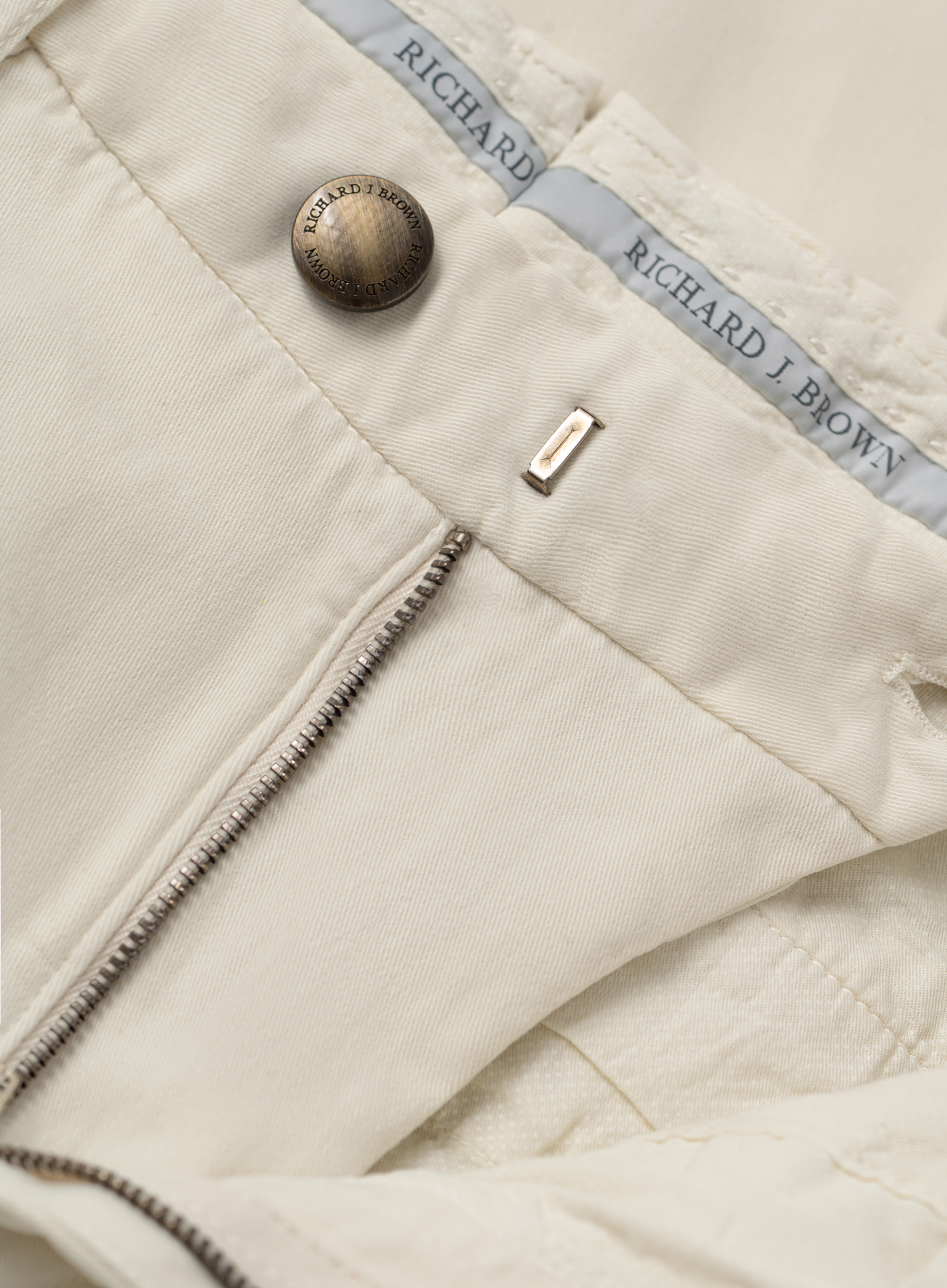 Chino in katoen cashmere stretch | FULL_WIDTH | ROOM-WIT
