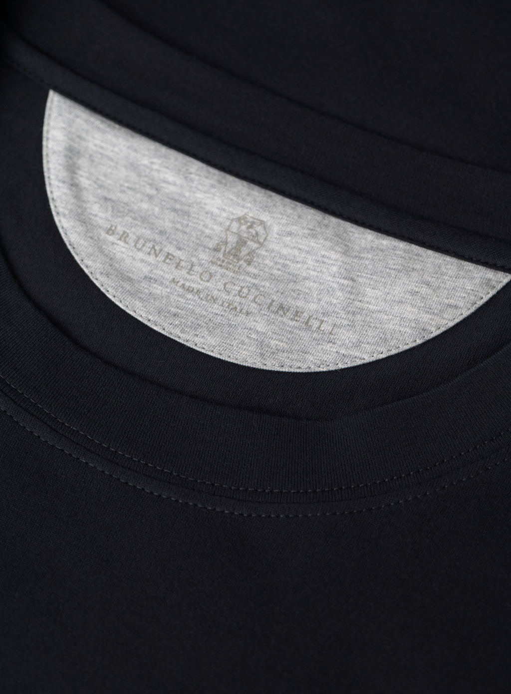 T-shirt van katoen met logodetail | FULL_WIDTH | BLUE NAVY