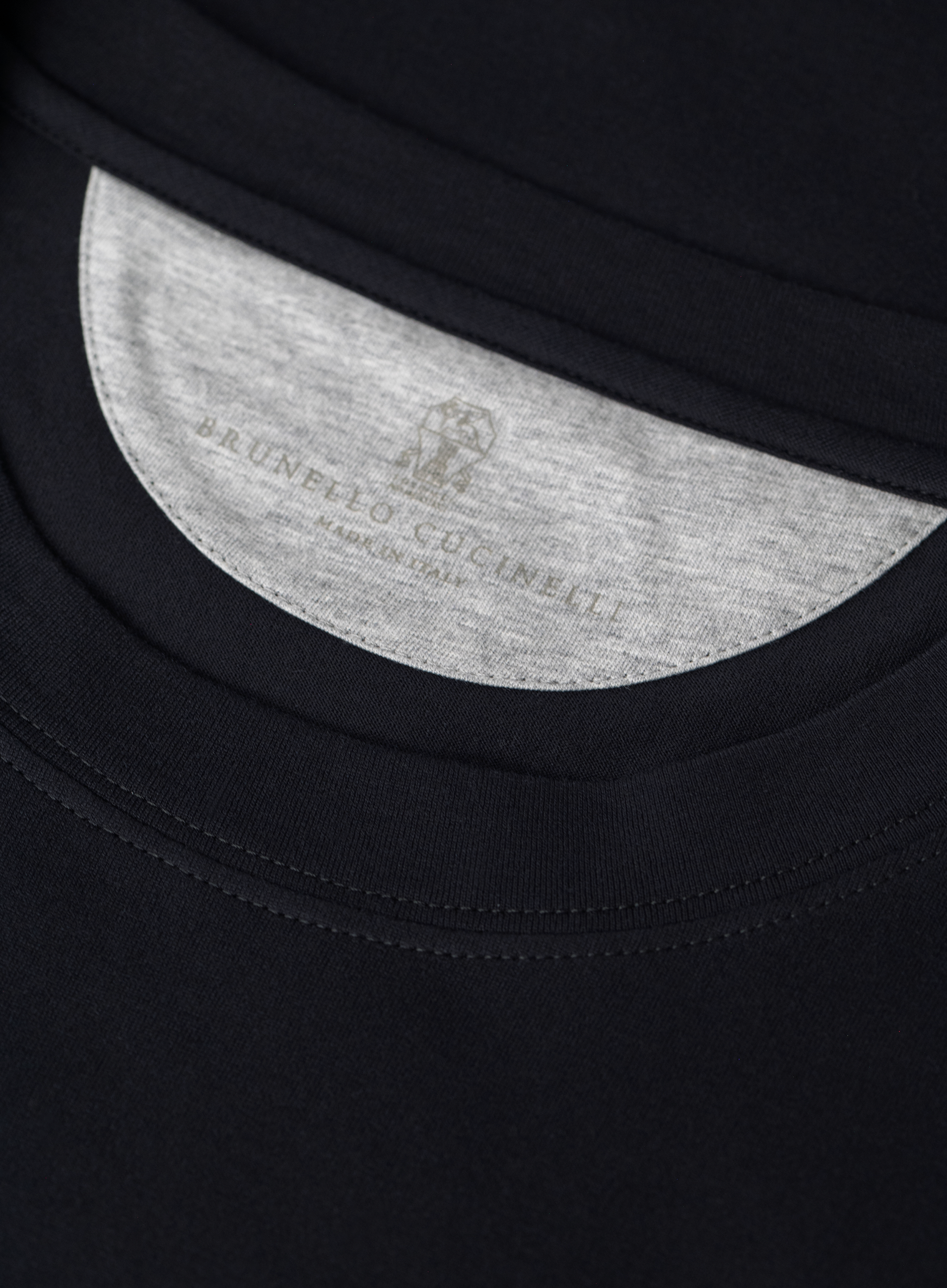 T-shirt van katoen met logodetail | FULL_WIDTH | BLUE NAVY