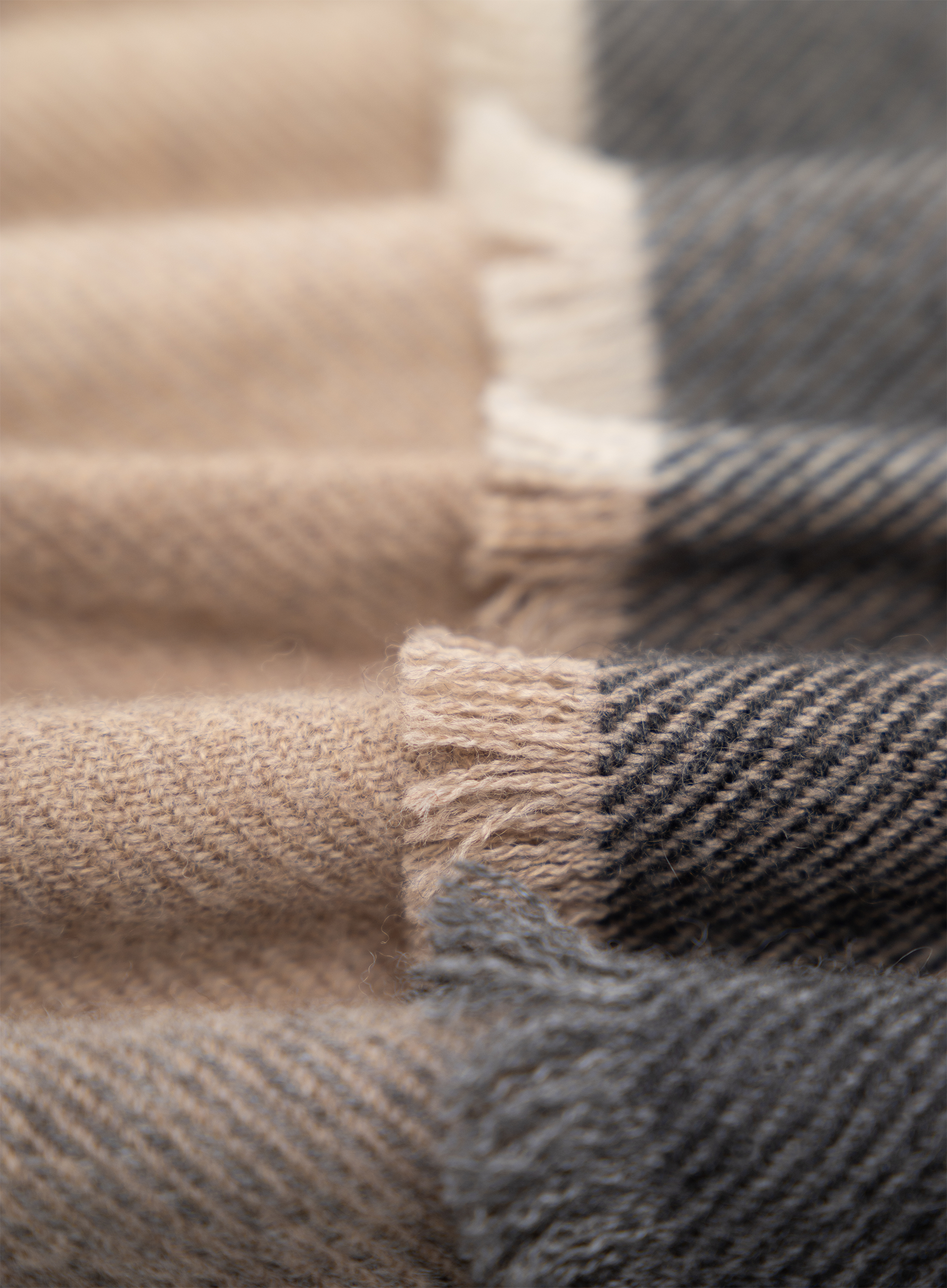 Geruite sjaal van wol en cashmere | FULL_WIDTH | Beige