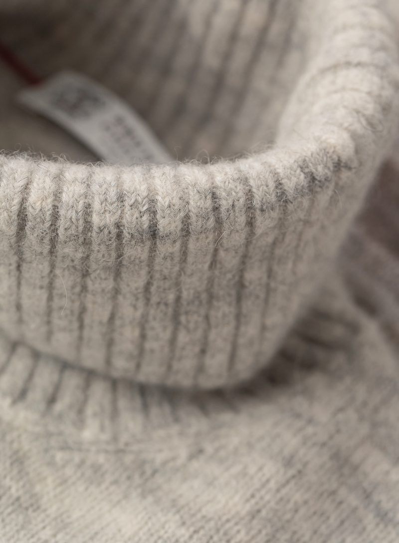 Coltrui met Noors jacquarddessin van alpaca, cashmere en wol