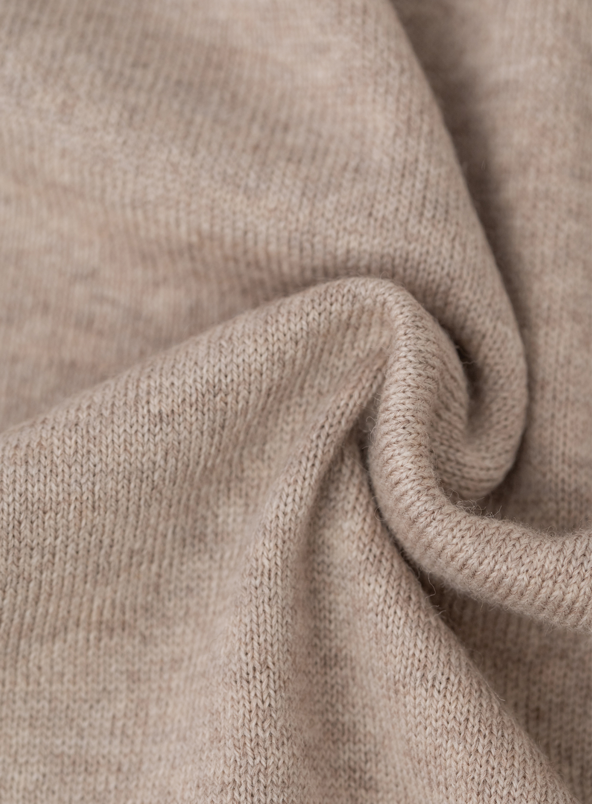 Ronde hals in wol | FULL_WIDTH | L.BEIGE