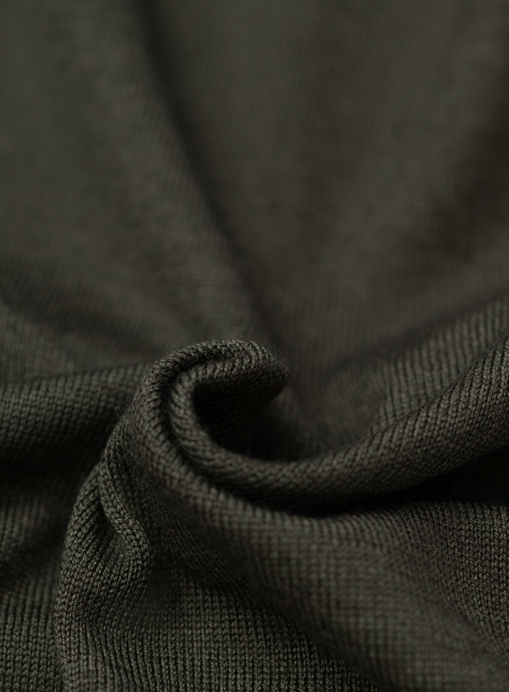 Coltrui in wol | FULL_WIDTH | Groen