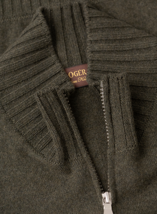 Cashmere zipped vest