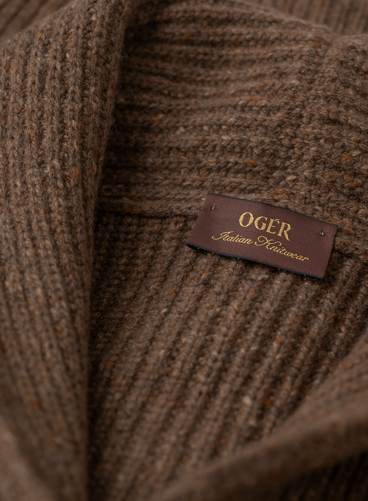 Knoopvest in wol cashmere | FULL_WIDTH | TAUPE