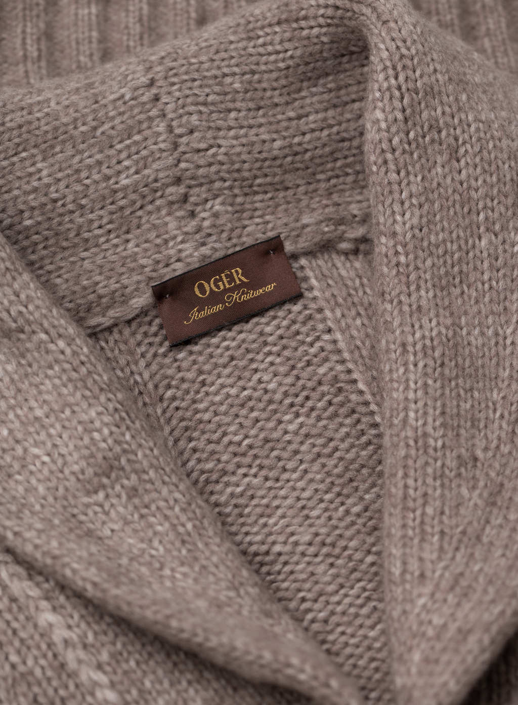 Knoopvest in wol | FULL_WIDTH | TAUPE