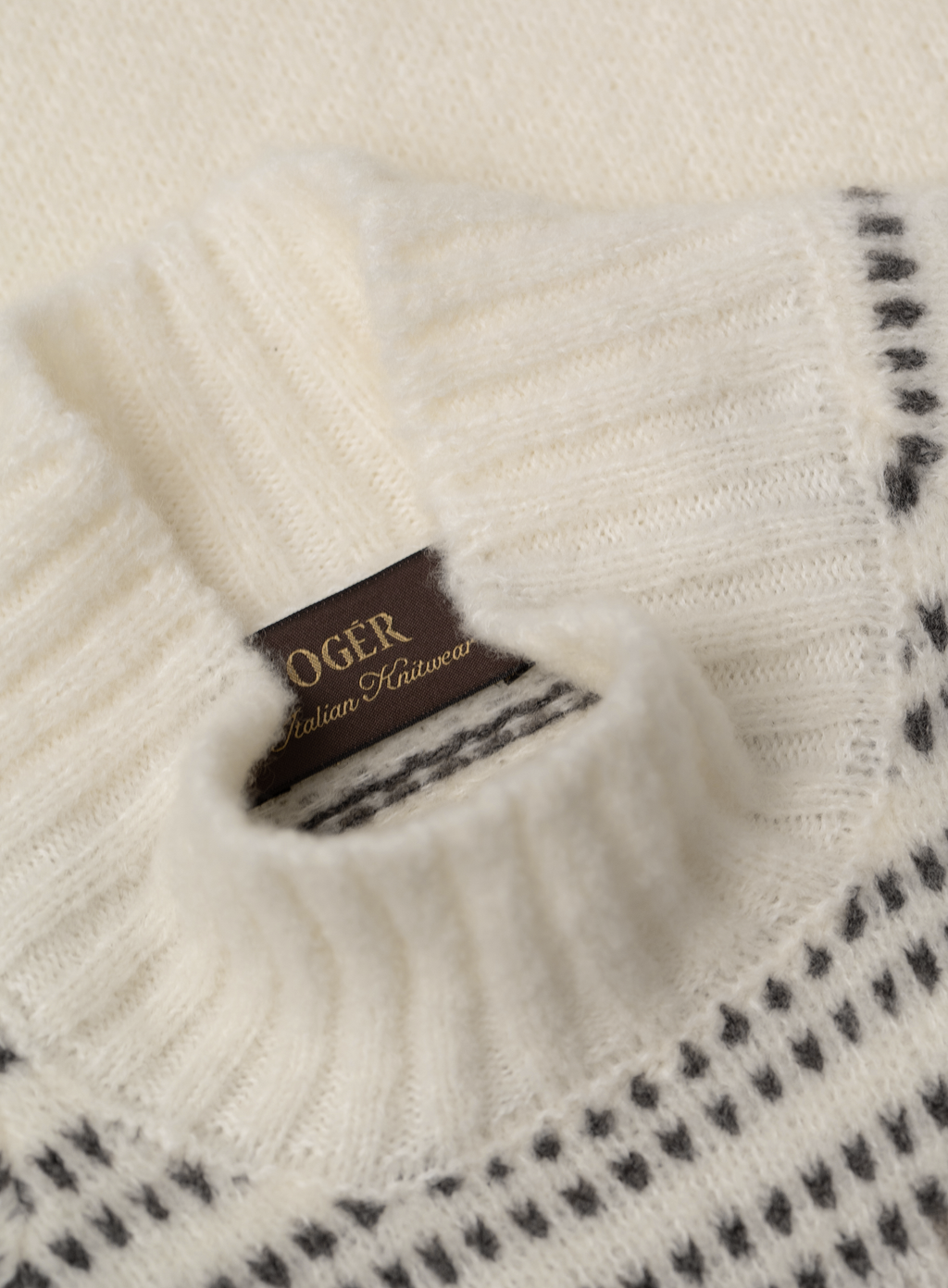 Mock neck trui in wol | FULL_WIDTH ROOM-WIT 