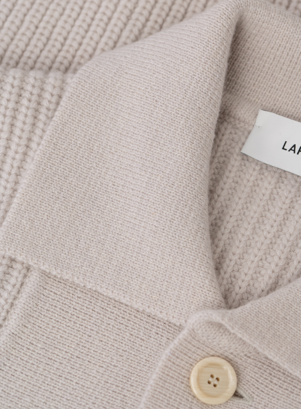 Knoopvest van wol en cashmere met polokraag | FULL_WIDTH | Beige