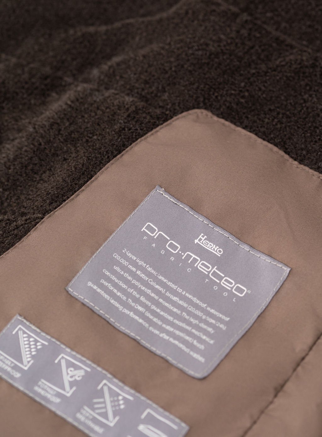 Bodywarmer met opstaande kraag | FULL_WIDTH | Bruin