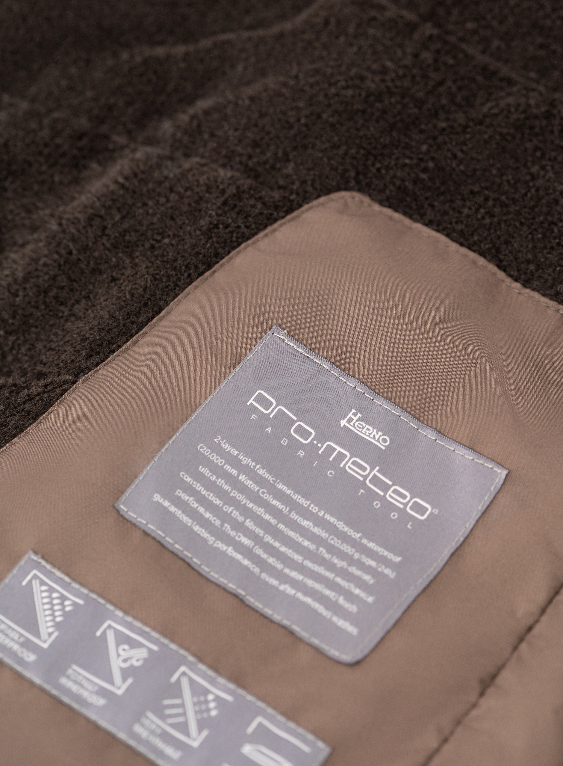 Bodywarmer met opstaande kraag | FULL_WIDTH | Bruin