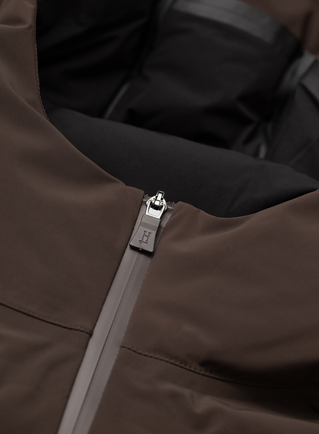 Kort jack in technische stof | FULL_WIDTH | Bruin