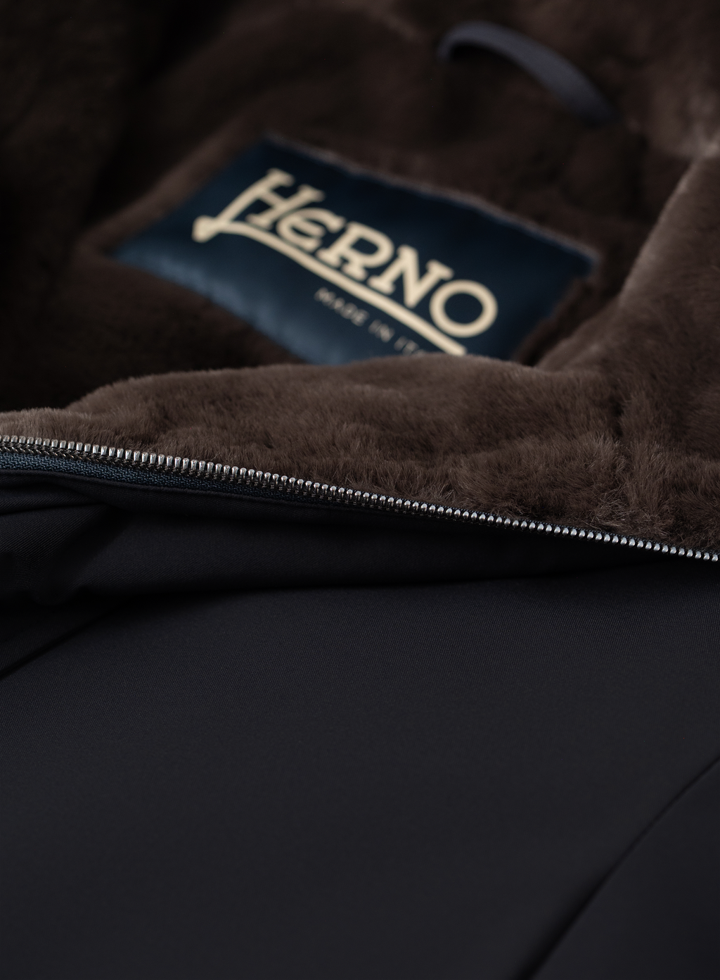 Jack in technische stof | FULL_WIDTH | BLUE NAVY